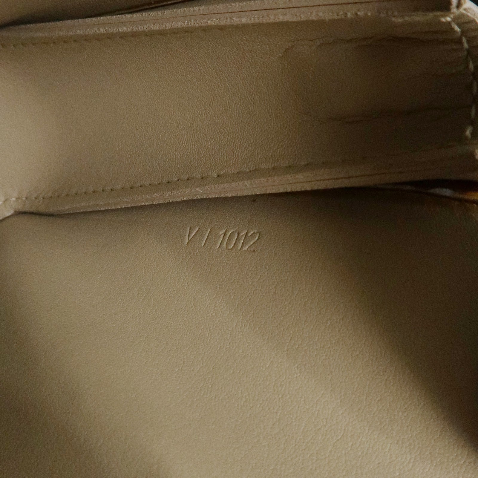 Louis Vuitton Monogram Vernis Lexington Accessoires Pouch M91010