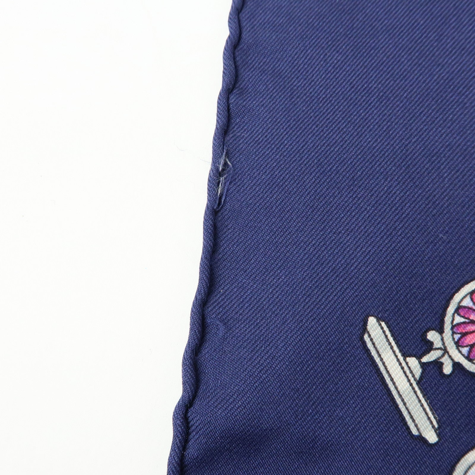 HERMES Carre90 Silk100% Scarf Parmi Les Fleurs Je Compte Les Heures