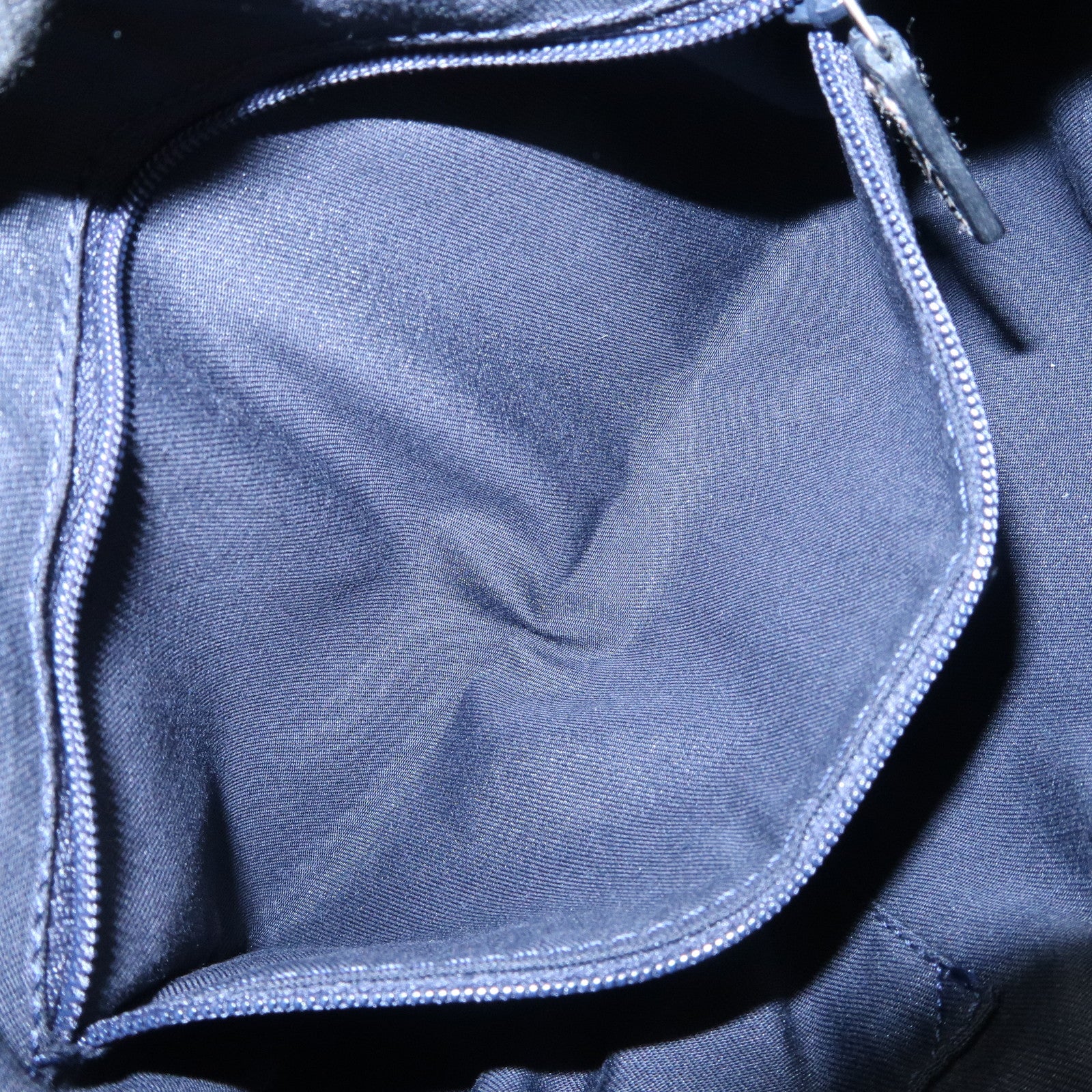 GUCCI Sherry GG Canvas Shoulder Bag Beige Navy 145811