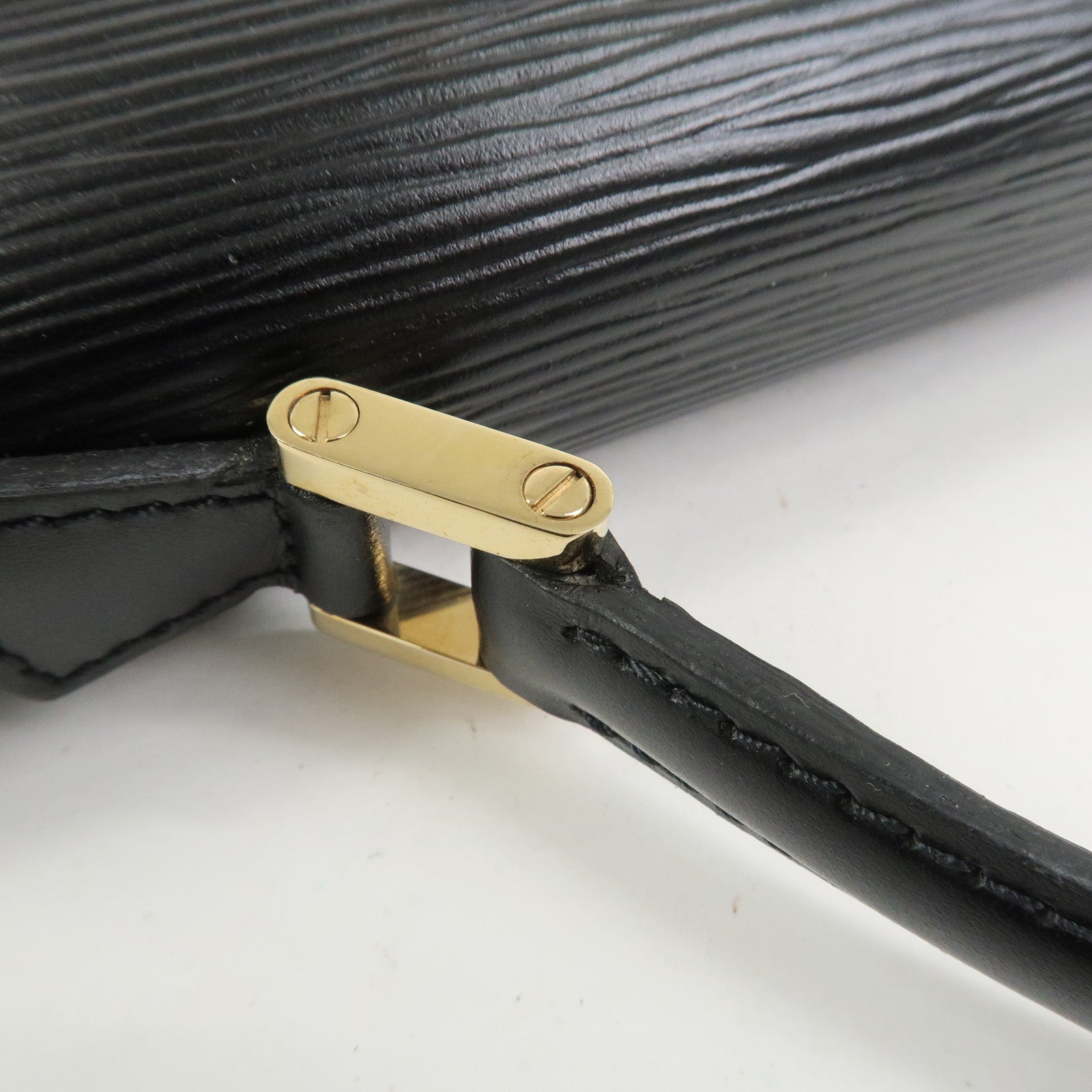 Louis Vuitton Epi Concorde Leather Hand Bag Noir Black M52132