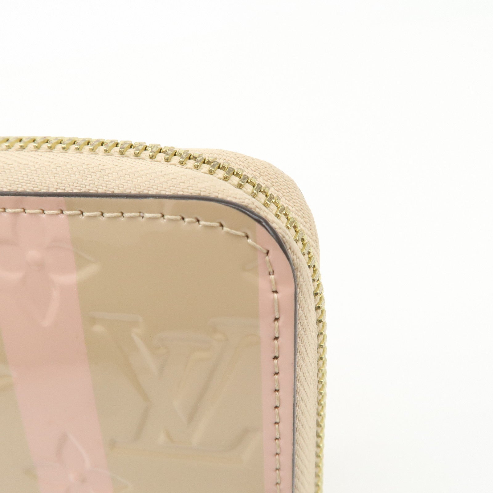 Louis Vuitton Vernis Leather Round Zippy Wallet Dune M58037