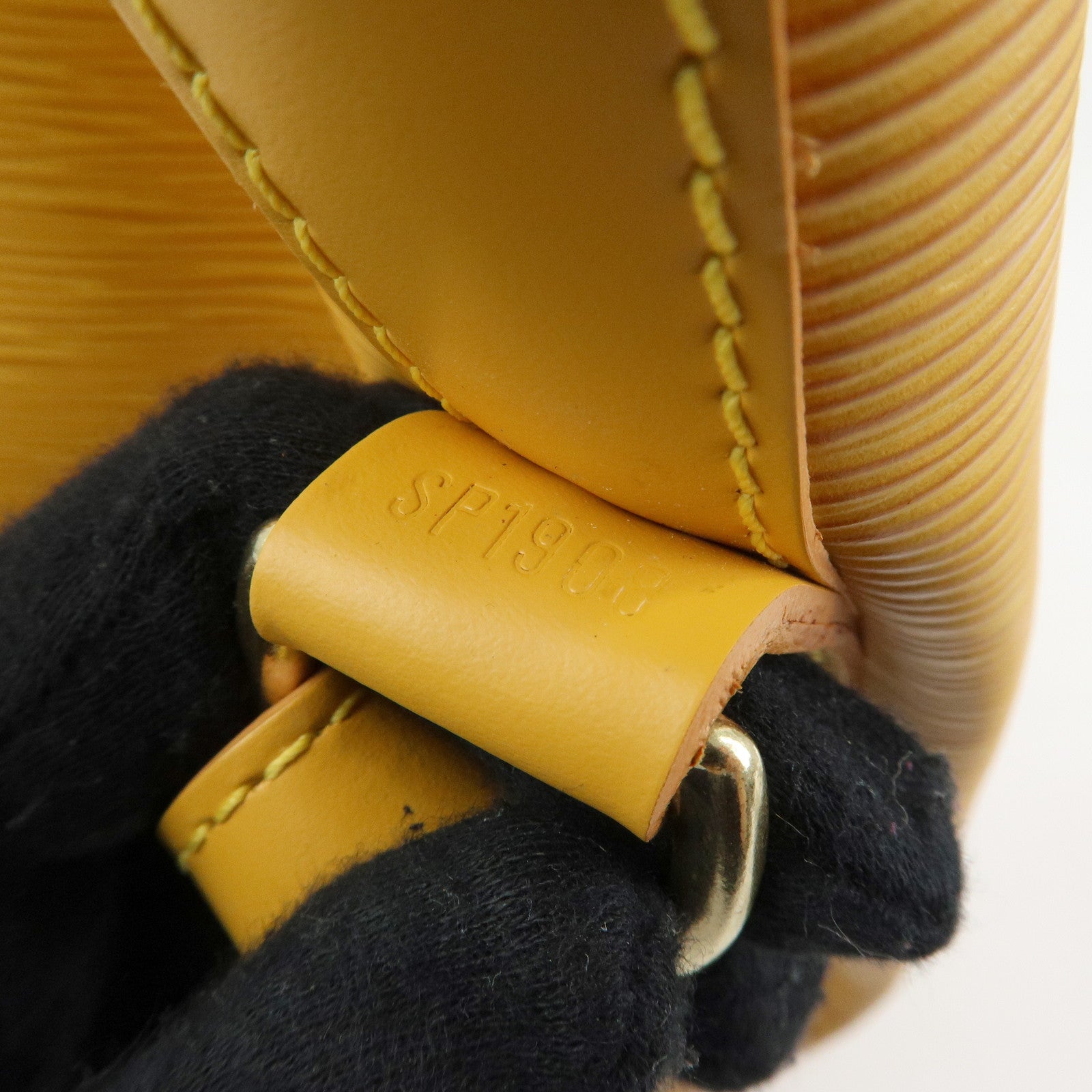 Louis Vuitton Epi Noe Leather Shoulder Bag Tassili Yellow M44009
