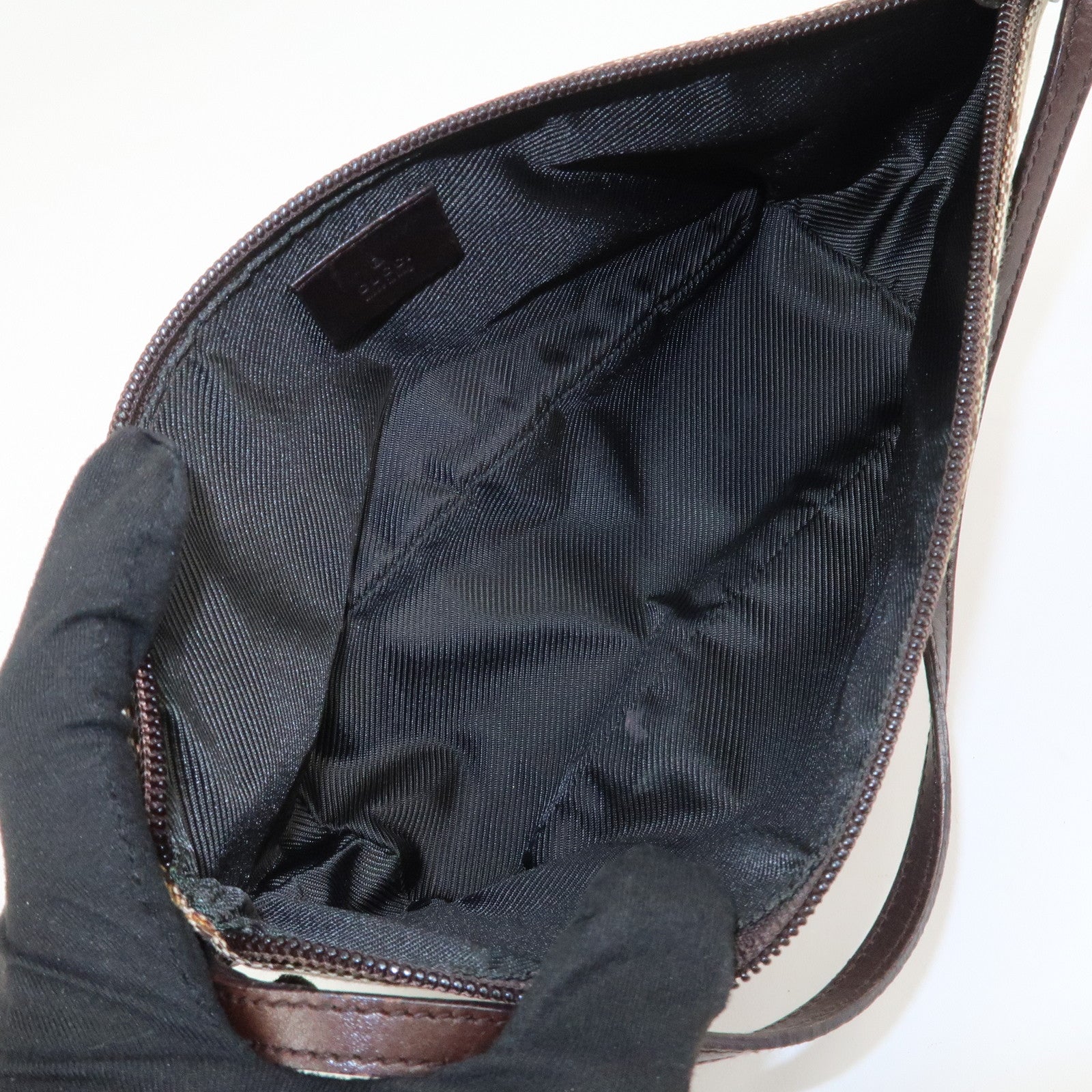 GUCCI Boat Bag GG Canvas Leather Hand Bag Pouch Beige Brown 07198