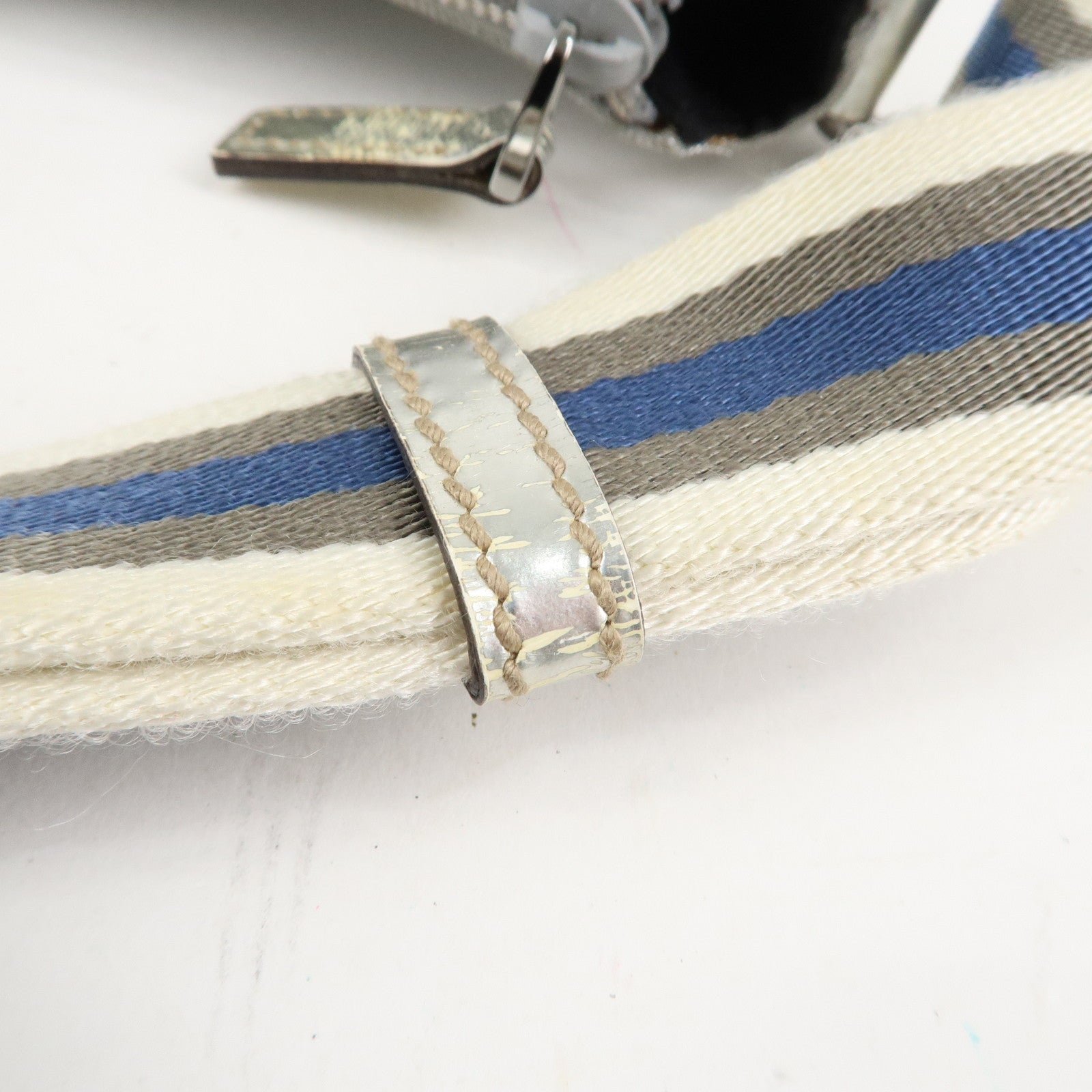 GUCCI Sherry GG Canvas Leather Shoulder Bag Silver 192756 Used