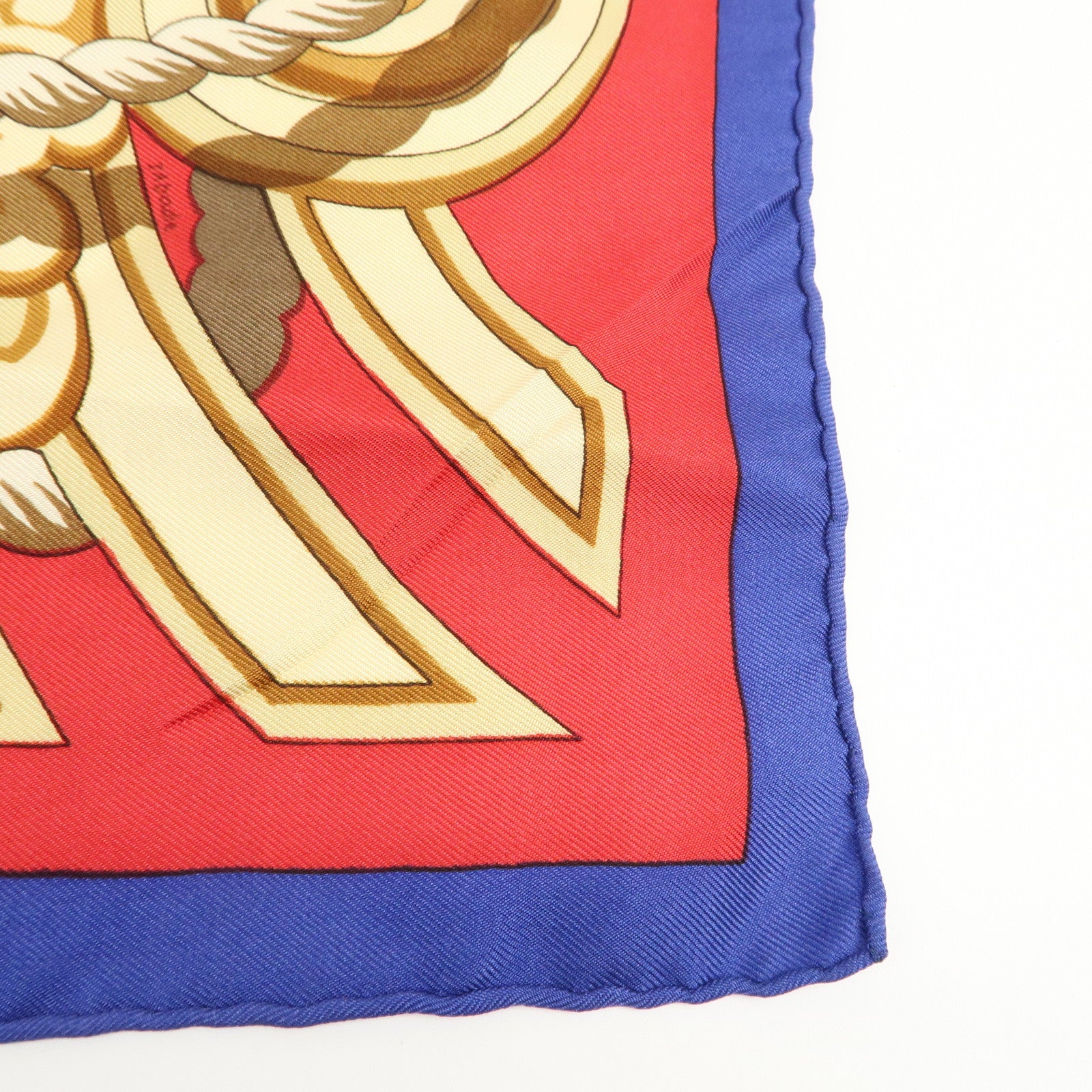 HERMES Carre 90 Silk 100% Lephyr Scarf Ivory Red Blue