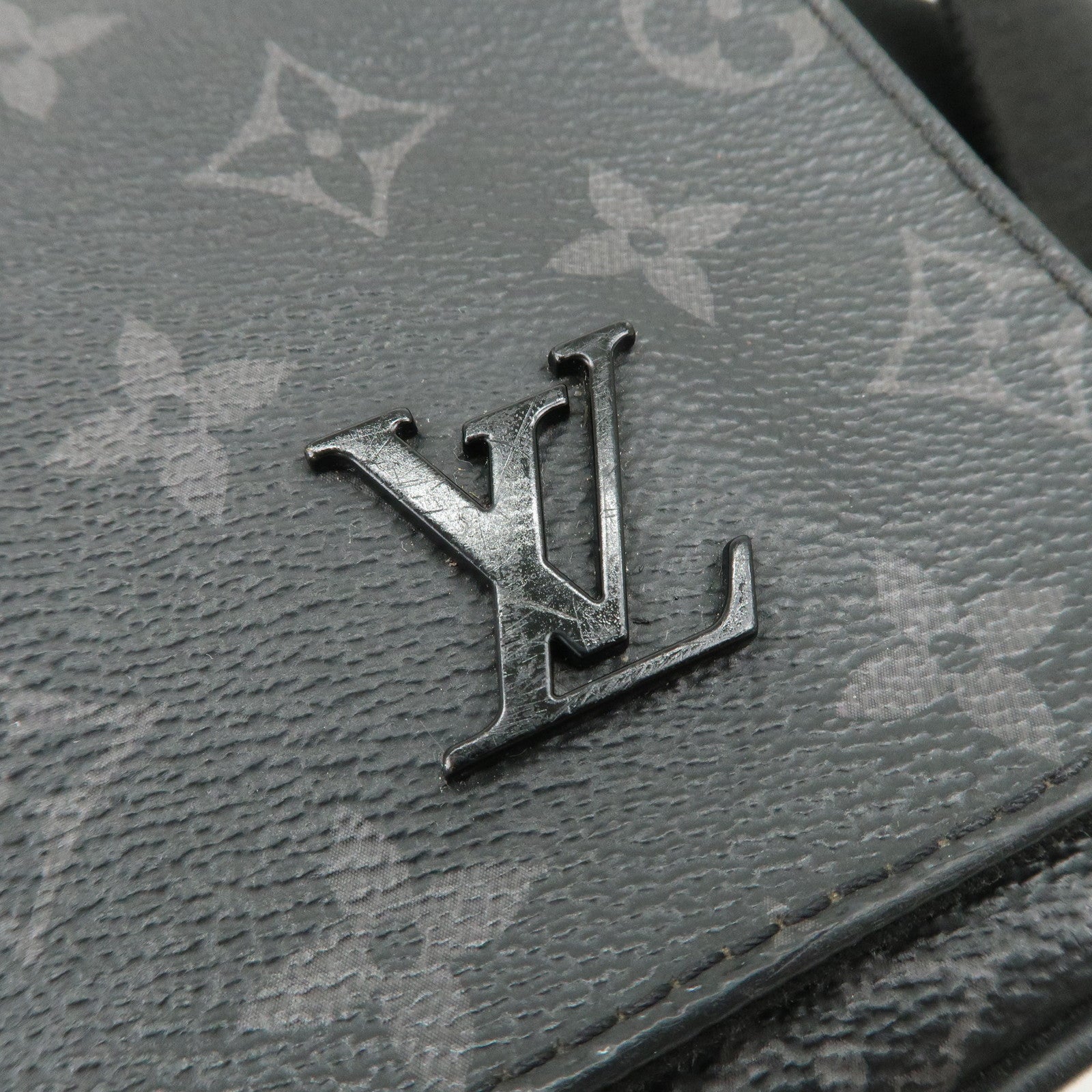 Louis Vuitton Monogram Eclips District PM Messenger Bag M45272
