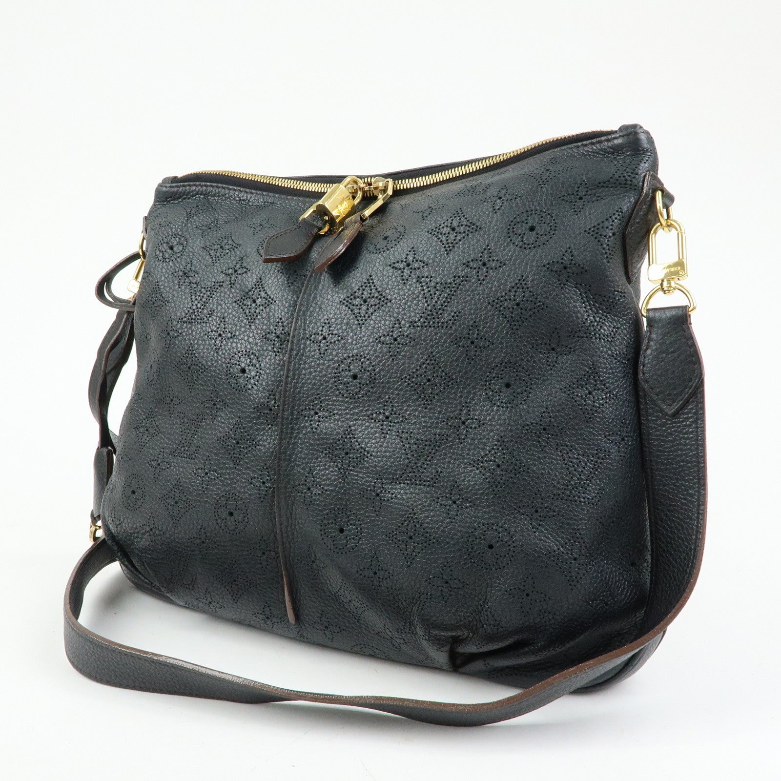 Louis Vuitton Monogram Mahina Selene PM Shoulder Bag Noir M94035