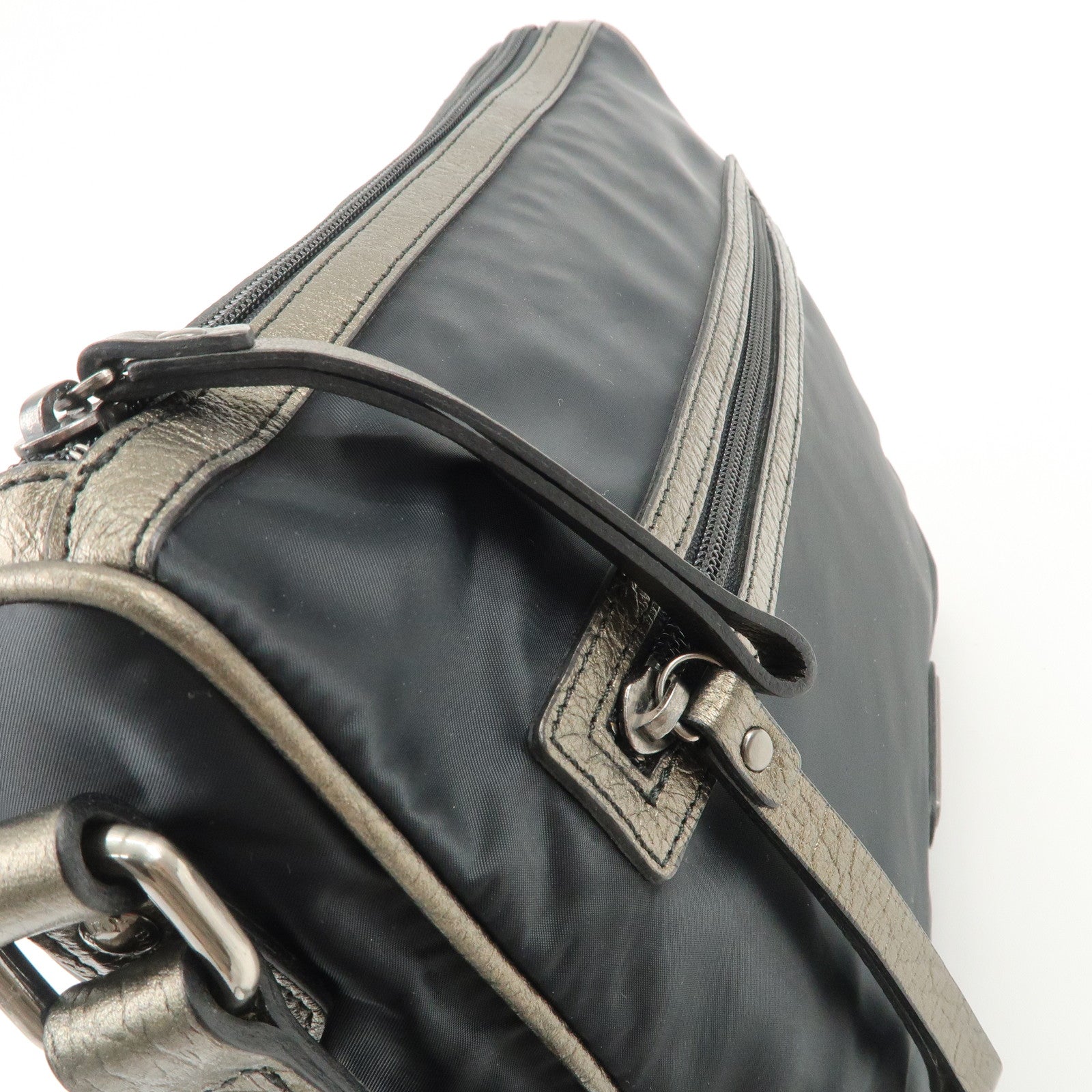 BURBERRY Nylon Leather Shoulder Bag Black Used