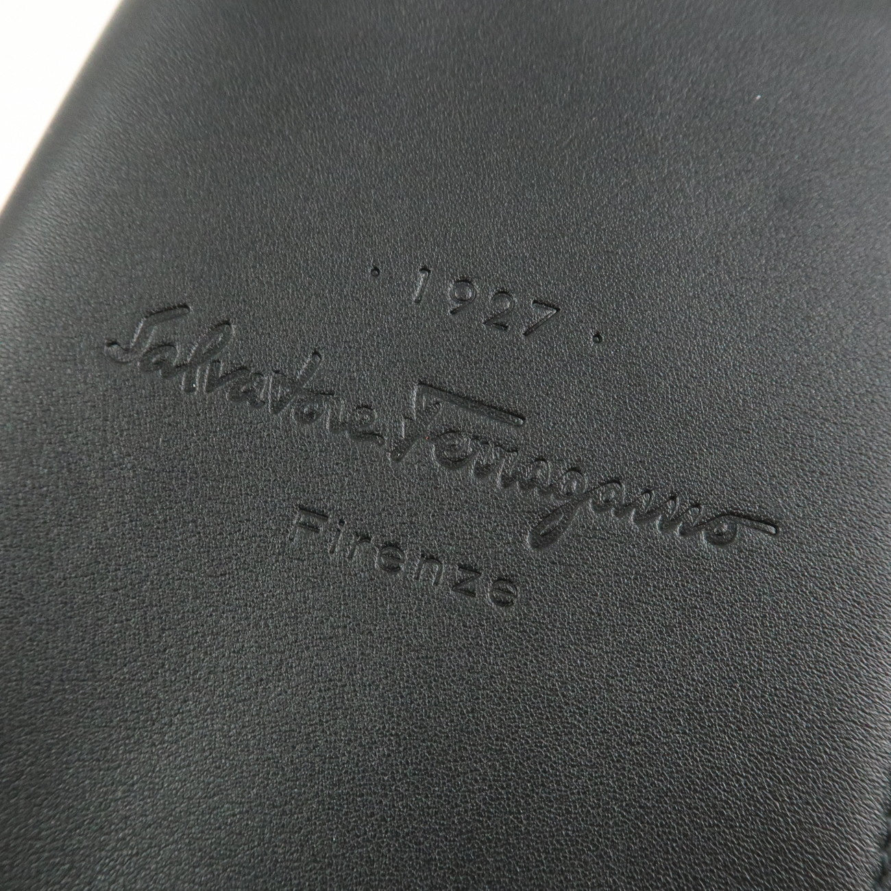Ferragamo Logo Leather Agenda Planner Cover Black