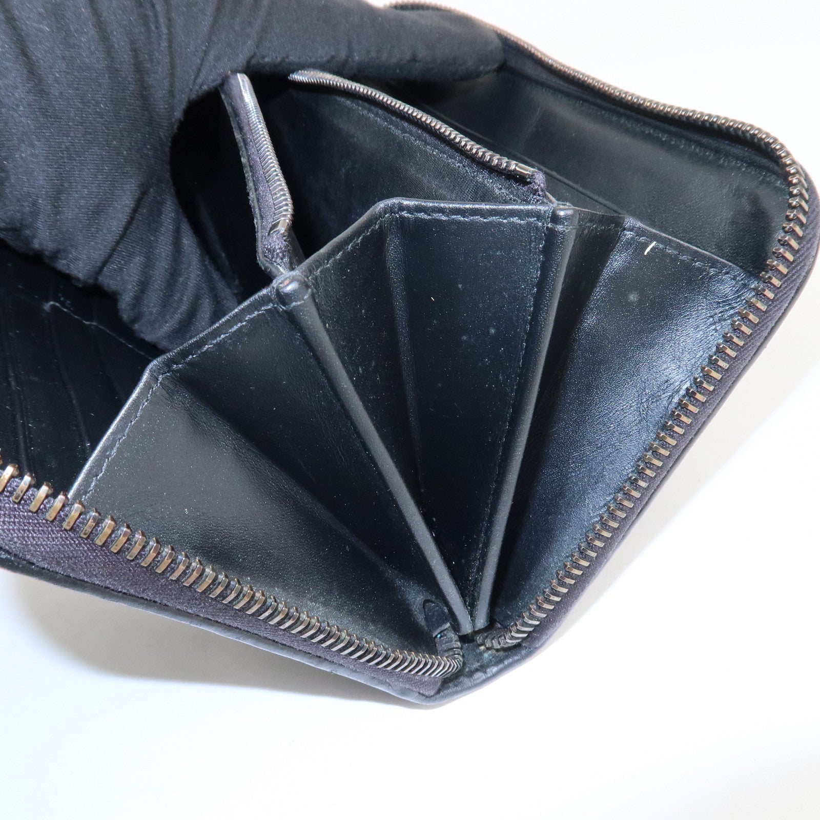 BOTTEGA VENETA Intrecciato Leather Round Zippy Wallet Black 114076 Used