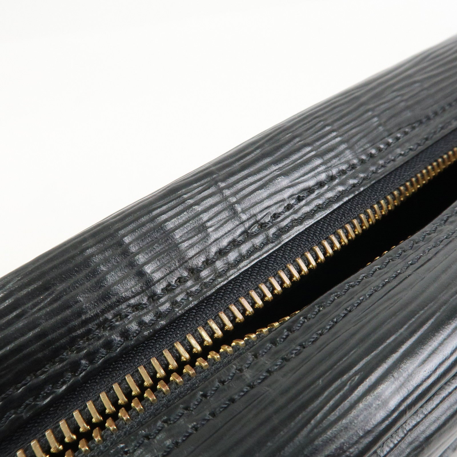 Louis Vuitton Epi Jeune Fille Shoulder Bag Noir M52152