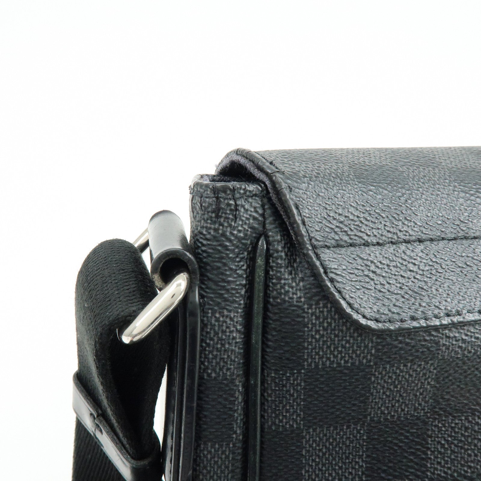 Louis Vuitton Damier Graphite District PM Shoulder Bag Noir N41260