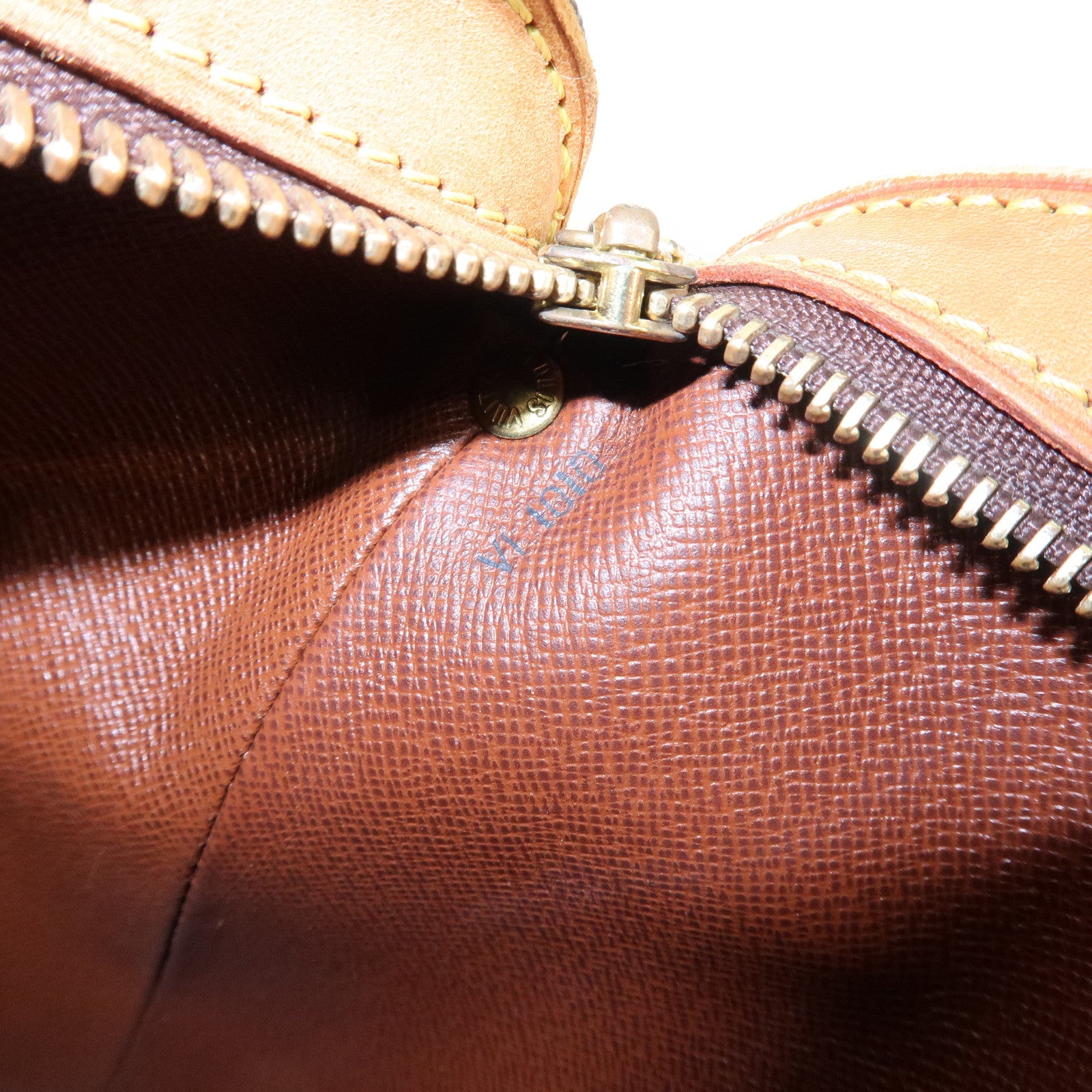 Louis Vuitton Monogram Drouot Cross Body Shoulder Bag M51290 Used