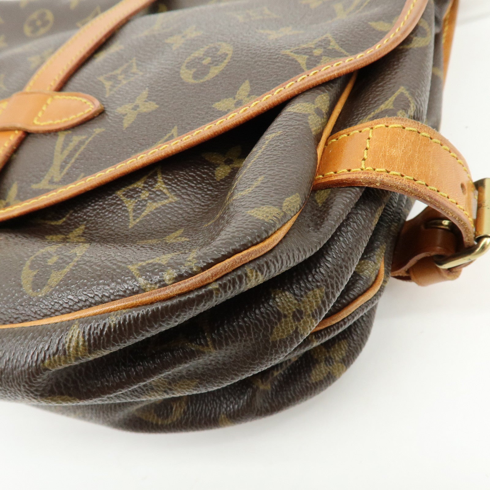 Louis Vuitton Monogram Saumur 30 Canvas Shoulder Bag Brown M42256