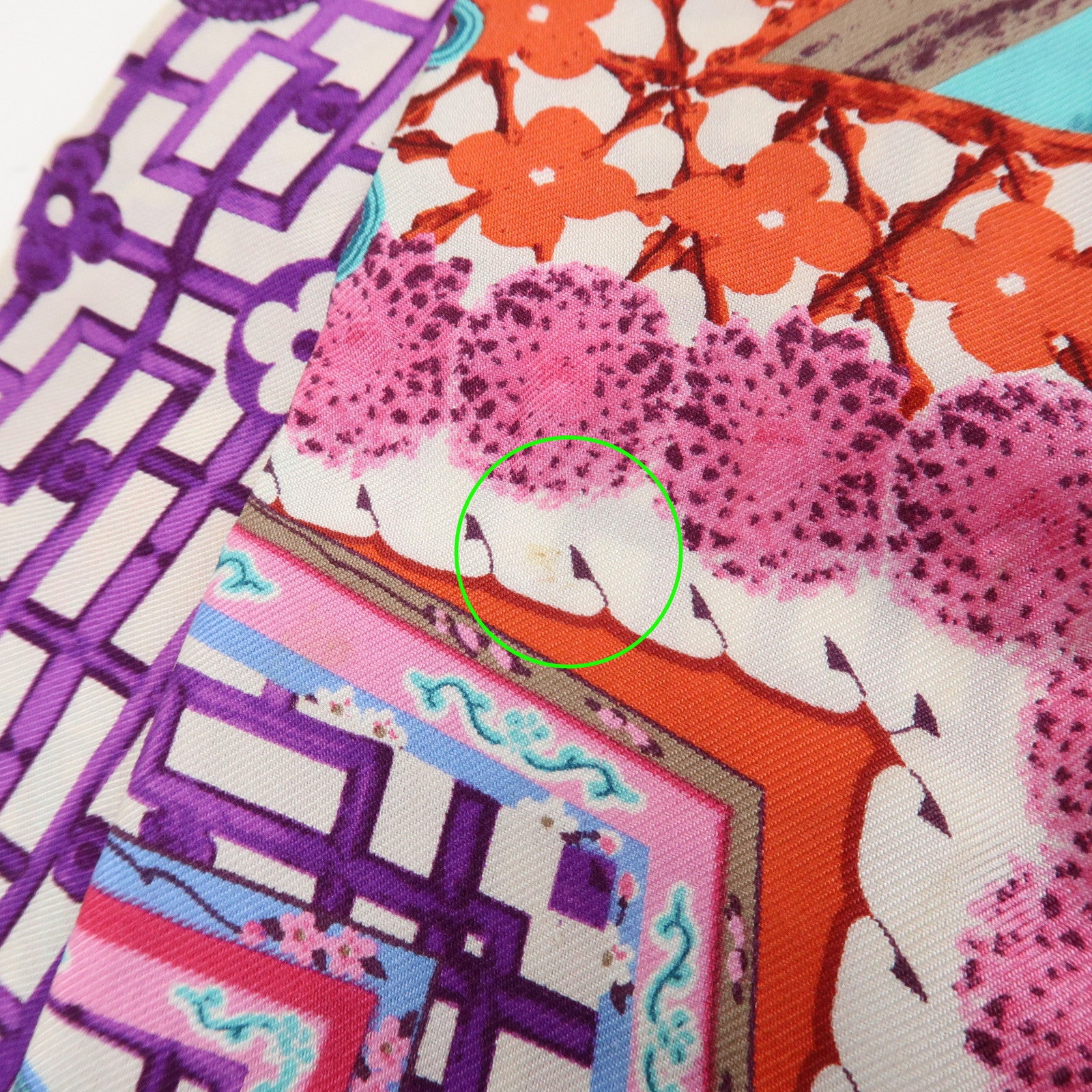 Louis Vuitton 100% Silk Bandeau Multicolor Purple Scarf Used