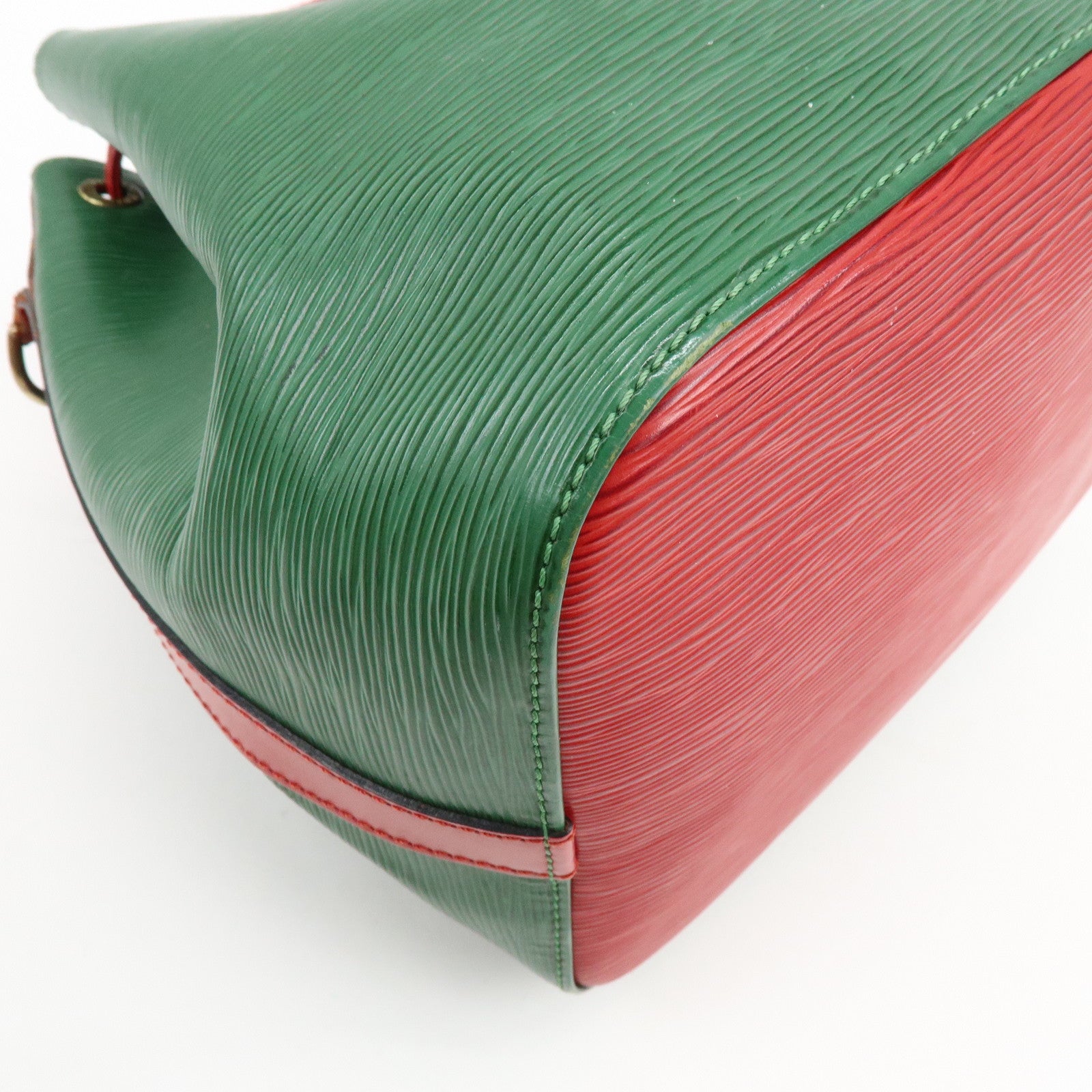 Louis Vuitton Epi Petit Noe Shoulder Bag Green Red M44147