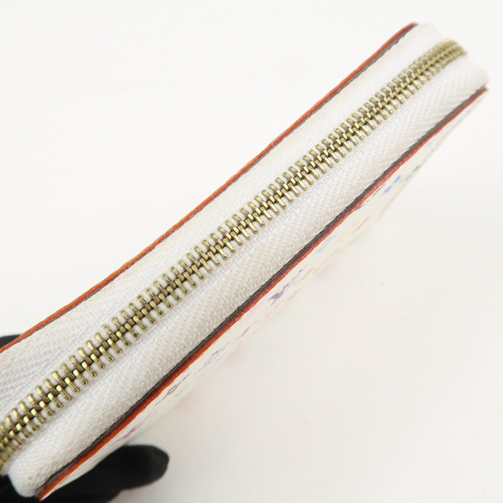 Louis Vuitton Monogram Multicolor Zippy Coin Purse Blanc M93741