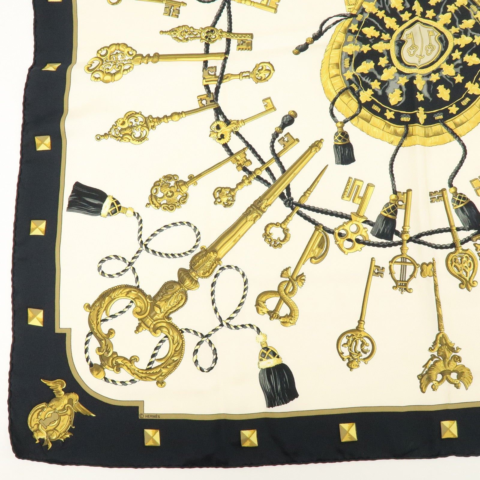 HERMES Carre 90 Silk 100% Scarf LES CLES THE KEYS RARE Black White