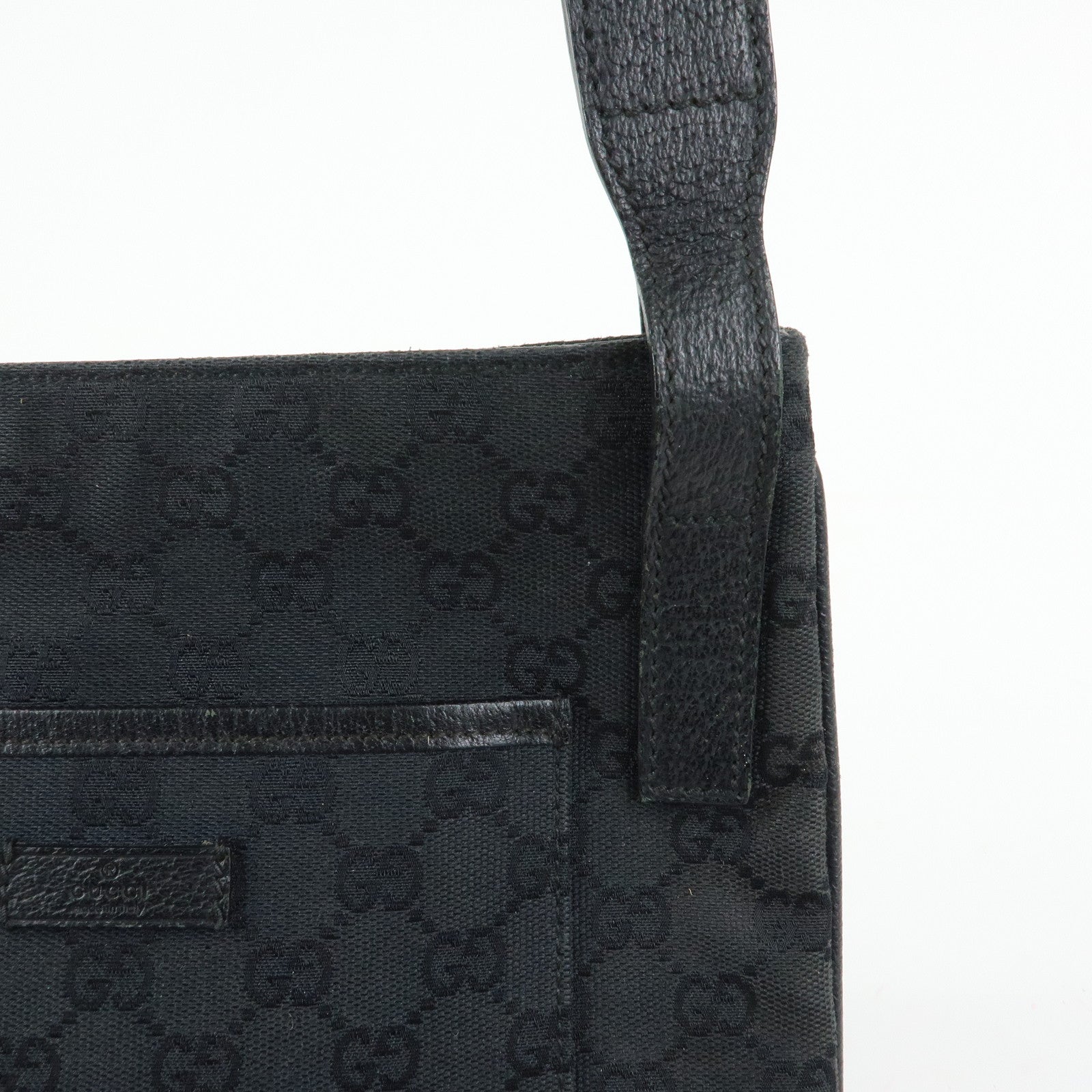 GUCCI GG Canvas Leather Shoulder Crossbody Bag Black 122793