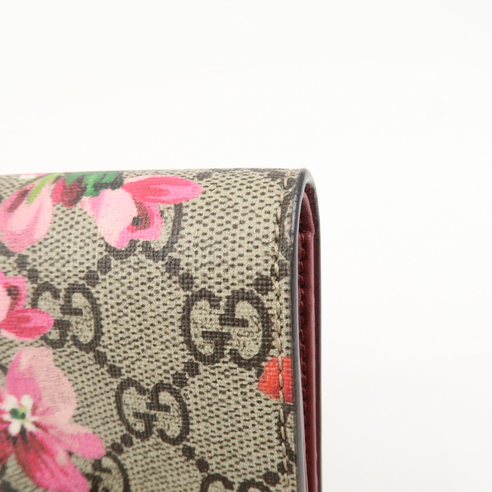 GUCCI GG Brooms GG Supreme Compact Wallet Beige Pink 453176