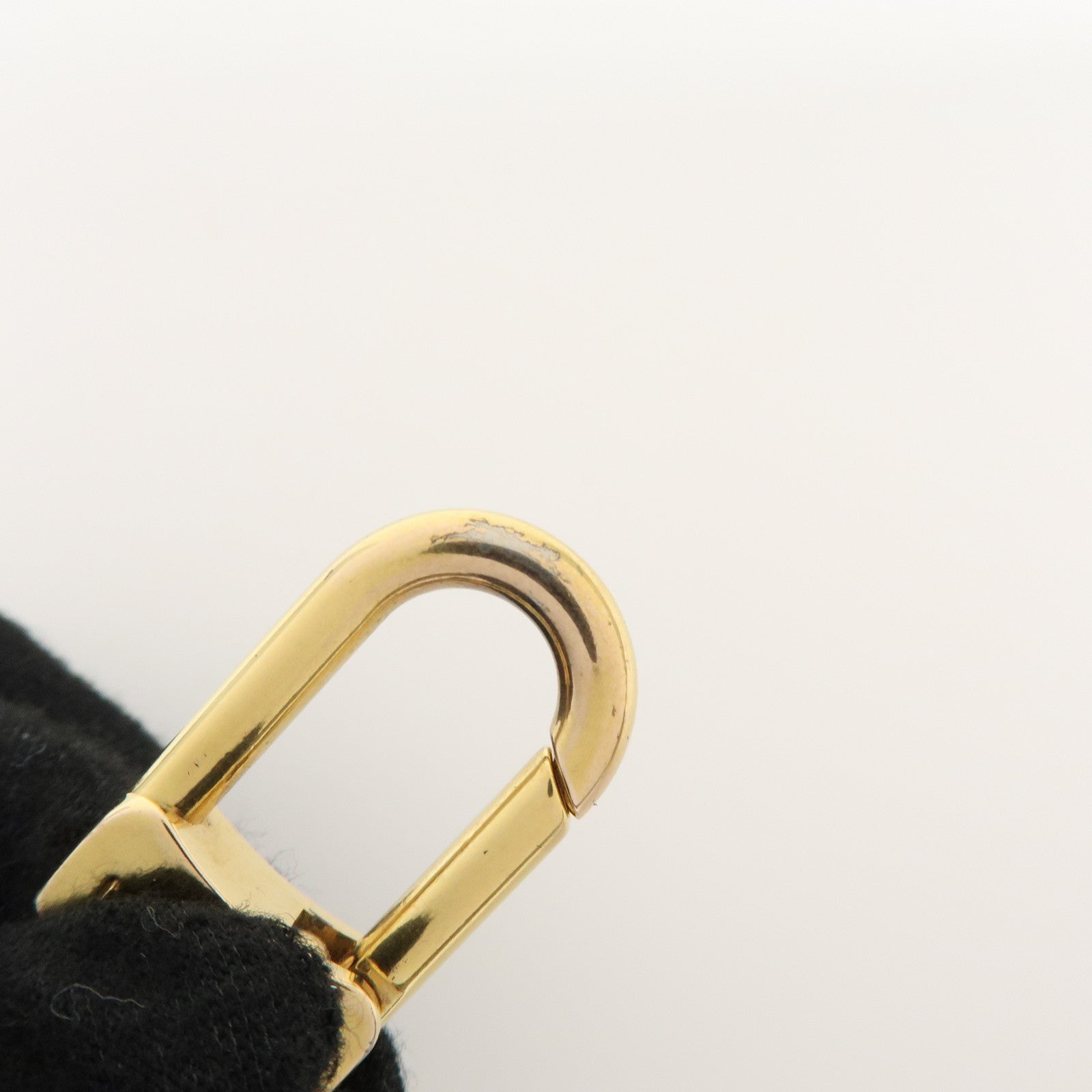 Louis Vuitton Set of 2 Metal Ancre Key Rings Gold M62694