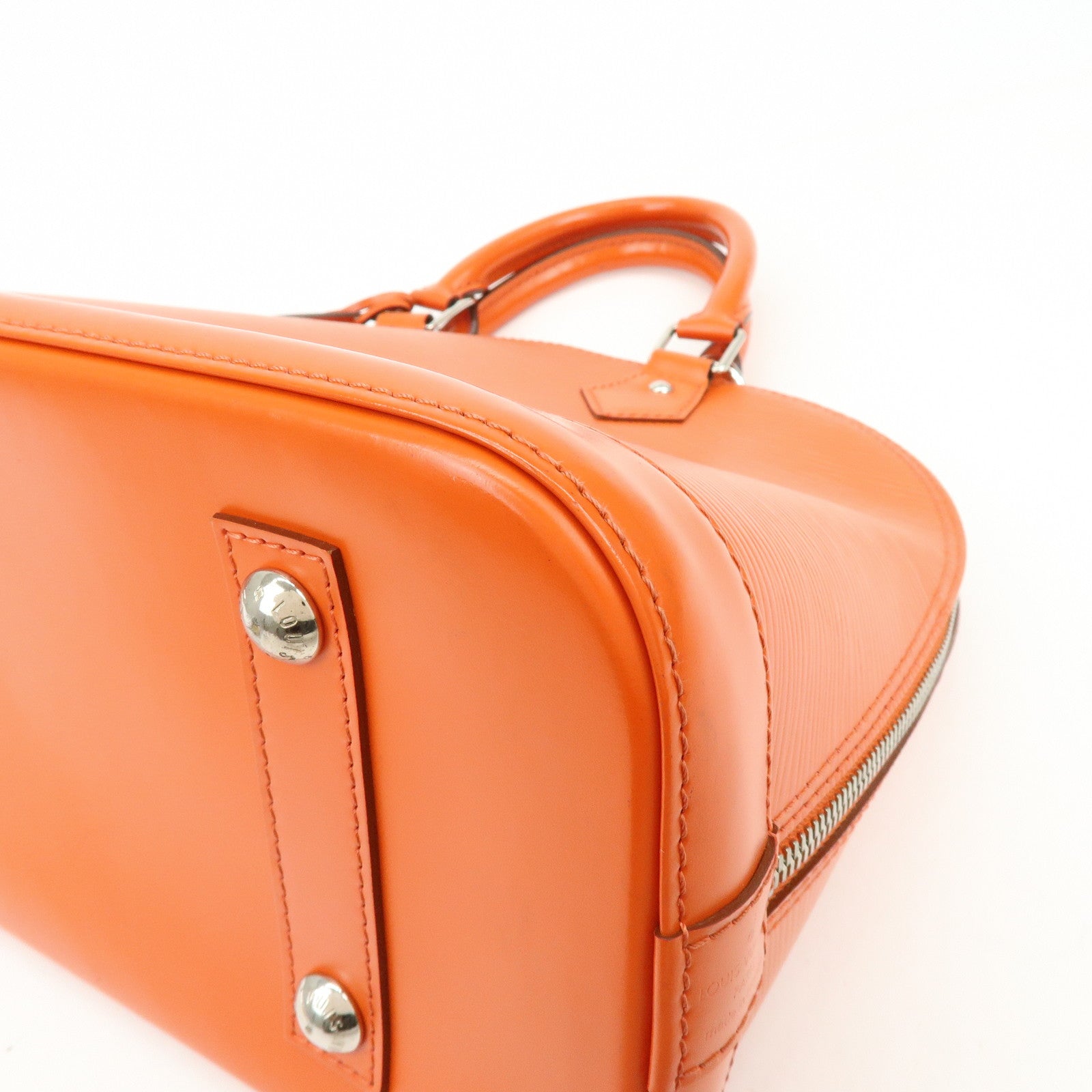 Louis Vuitton Epi Alma PM Hand Bag Pimont Orange M40623