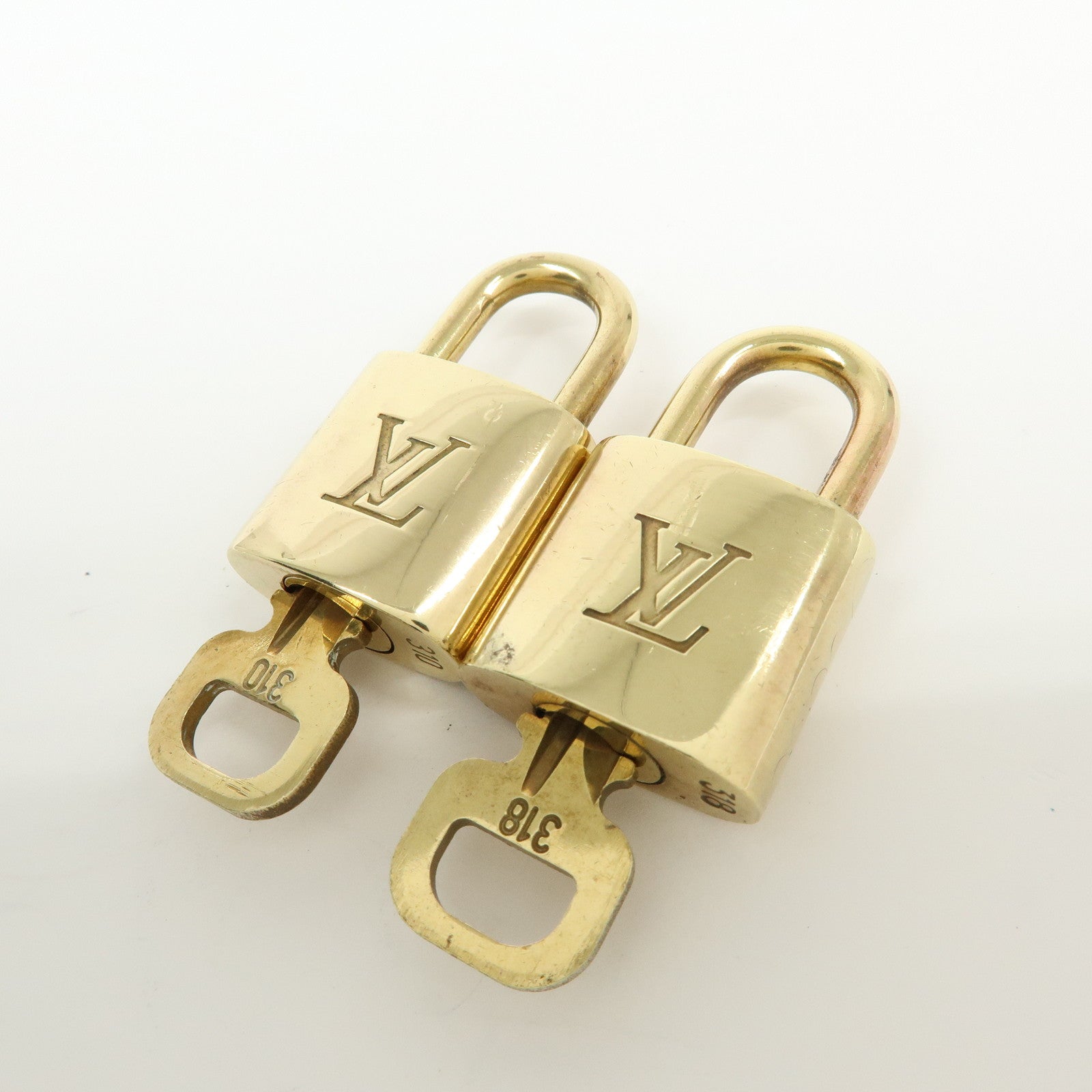 Louis Vuitton Set of 10 Lock & Key Cadena Key Lock Used