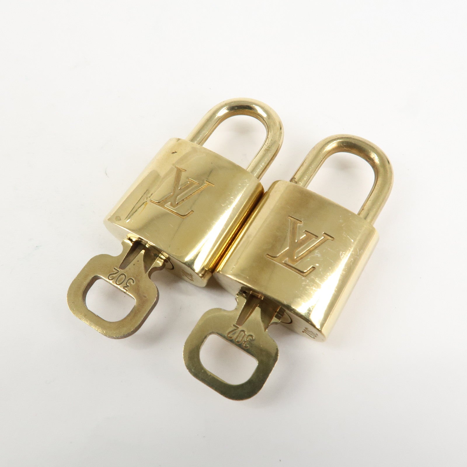 Louis Vuitton Set of 10 Lock & Key Cadena Key Lock Metal Gold Used