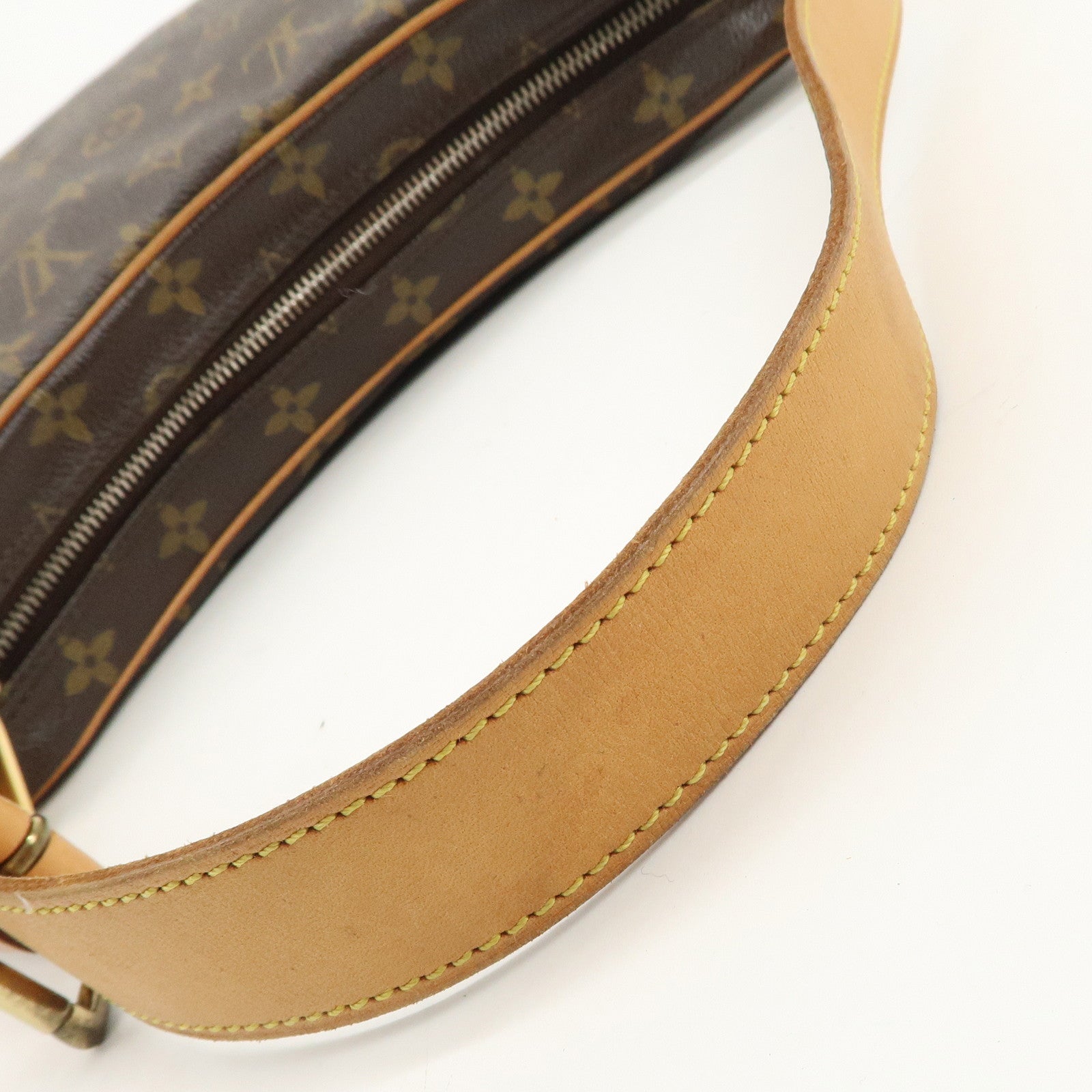 Louis Vuitton Monogram Croissant MM Shoulder Bag Brown M51512