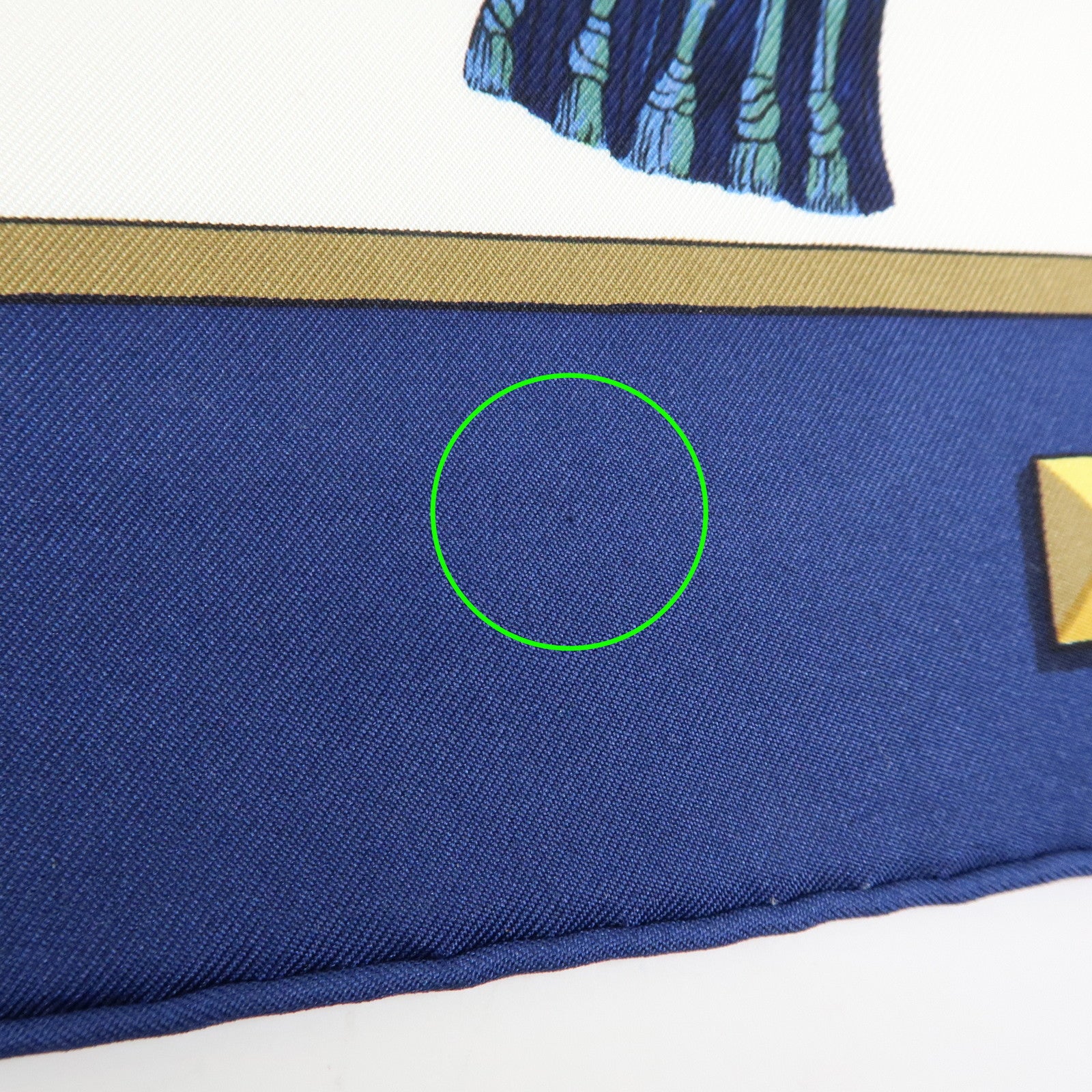 HERMES Carre 90 Silk 100% Scarf LES CLES THE KEYS RARE Navy Gold