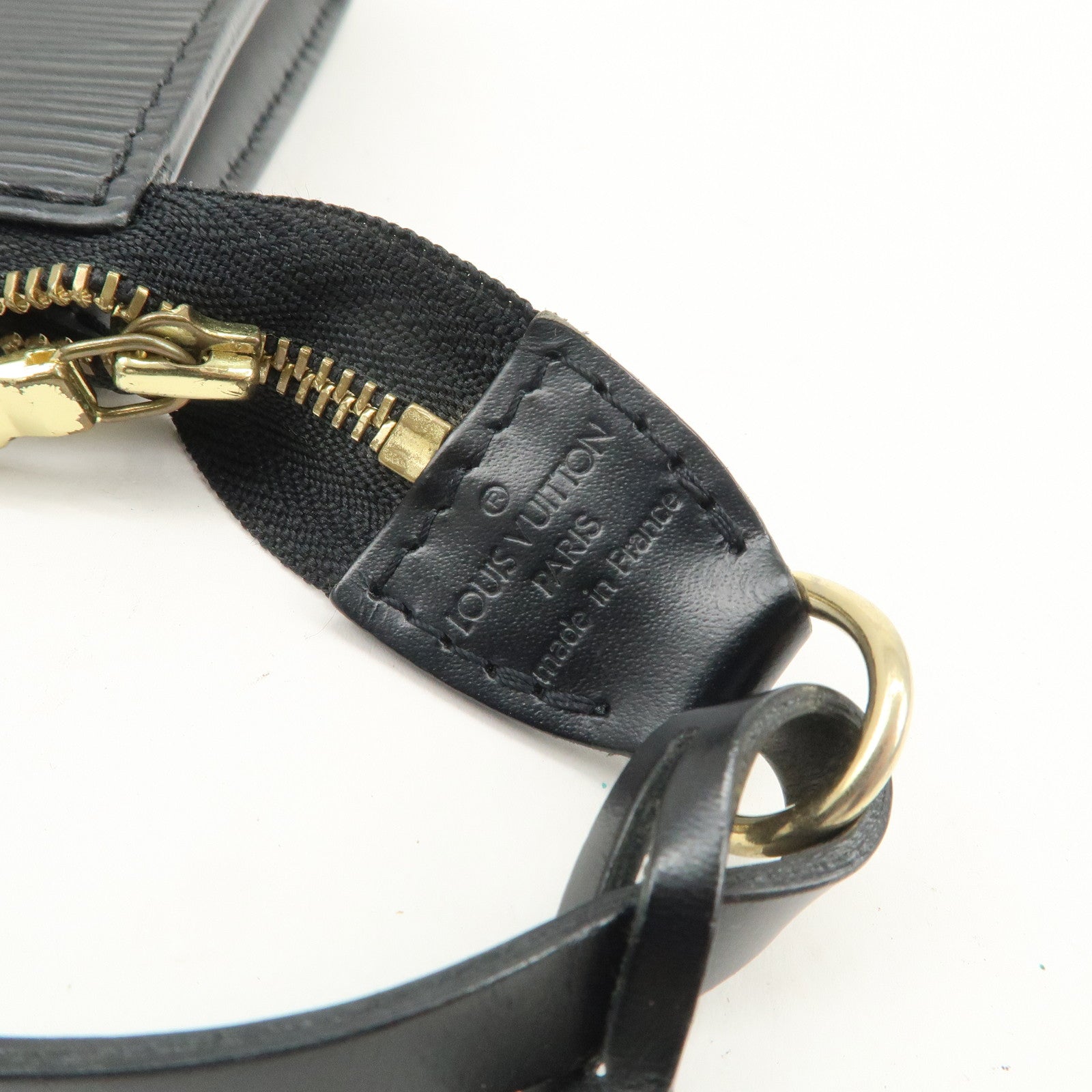 Louis Vuitton Epi Pochette Accessoires Hand Bag Noir M52942