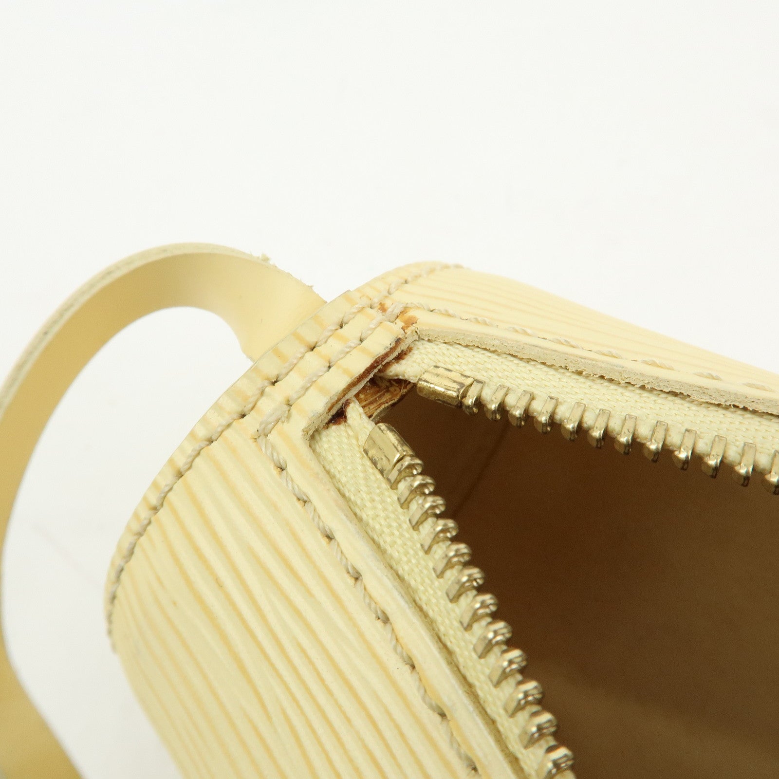 Louis Vuitton Epi Leather Soufflot & Pouch Hand Bag Vanilla M5222A