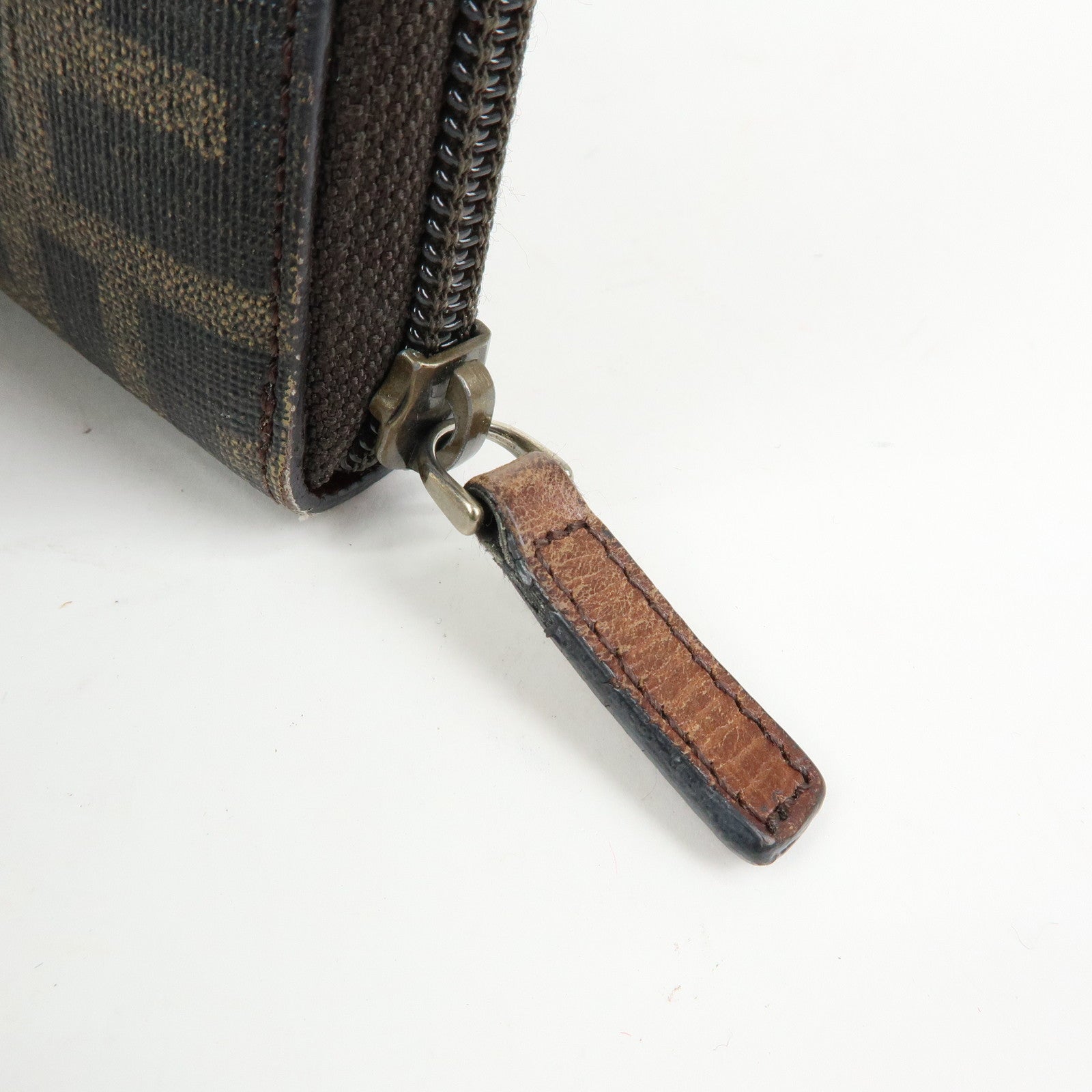 FENDI Zucchino Canvas Leather Round Zippy Long Wallet Brown 8M0024