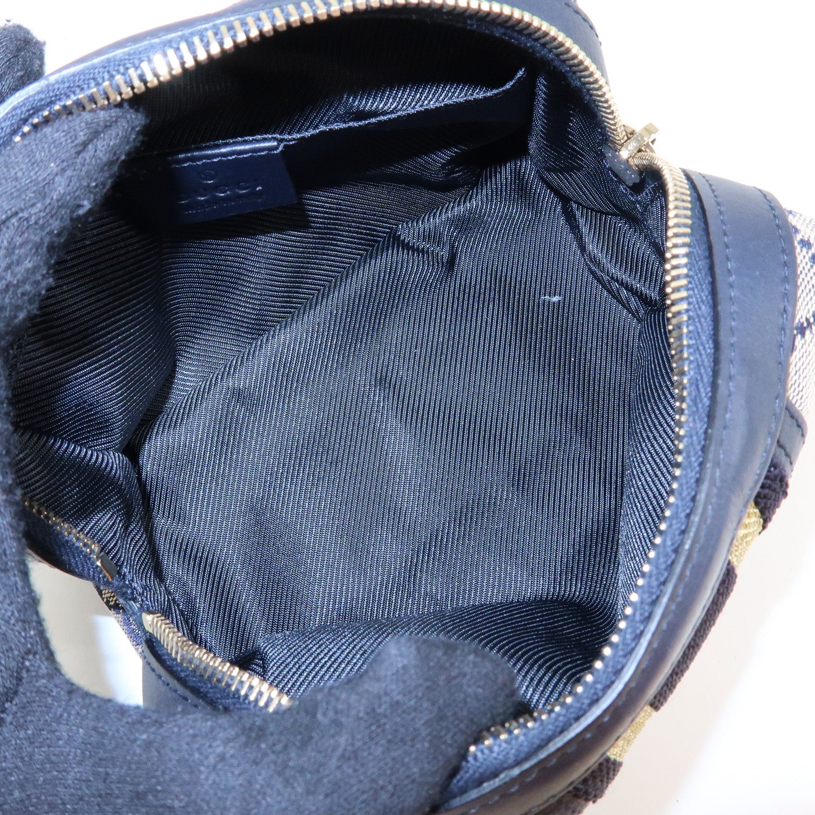 GUCCI Sherry GG Canvas Leather Cosmetic Pouch Navy 256636
