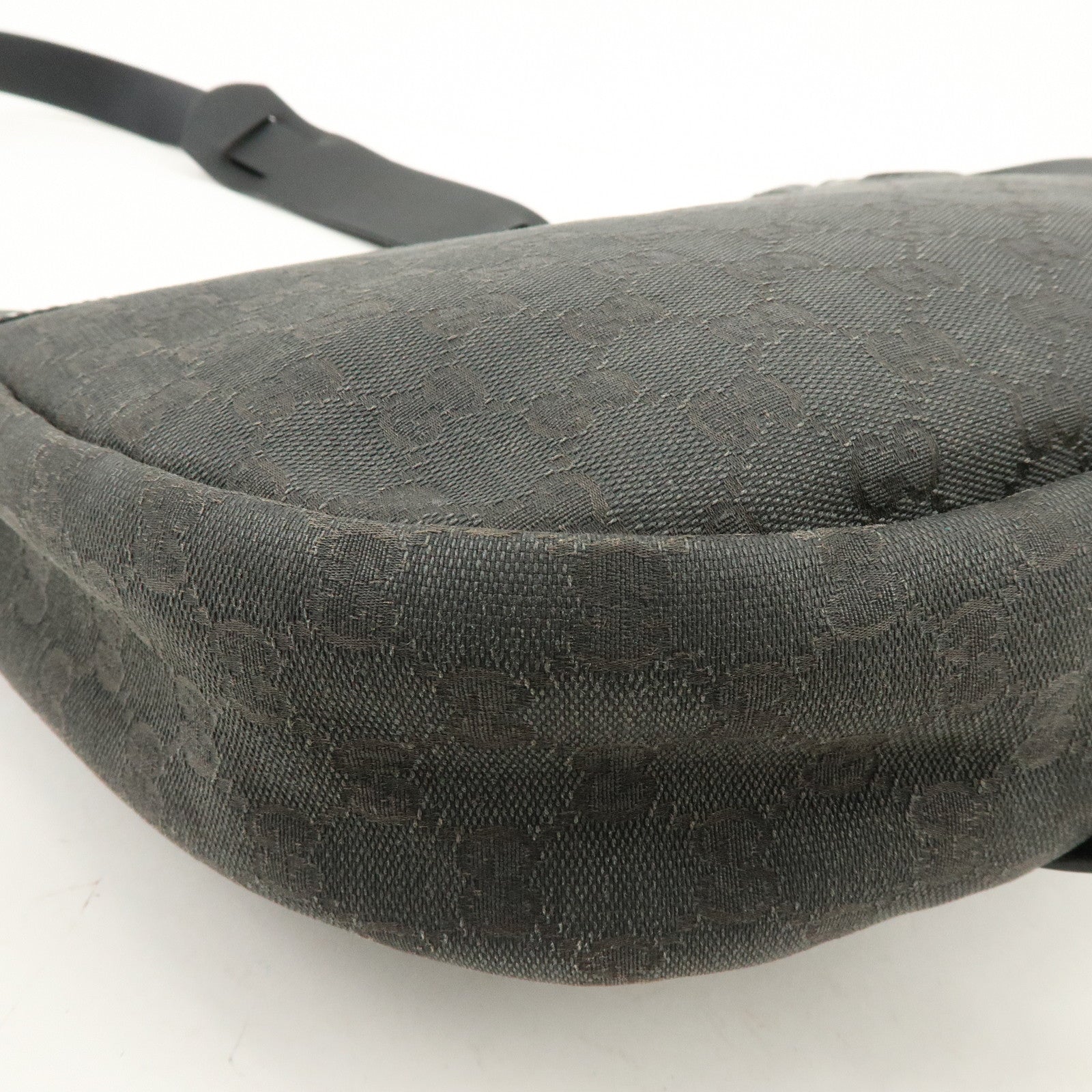 GUCCI Crest GG Canvas Leather Shoulder Bag Grey Black 223680