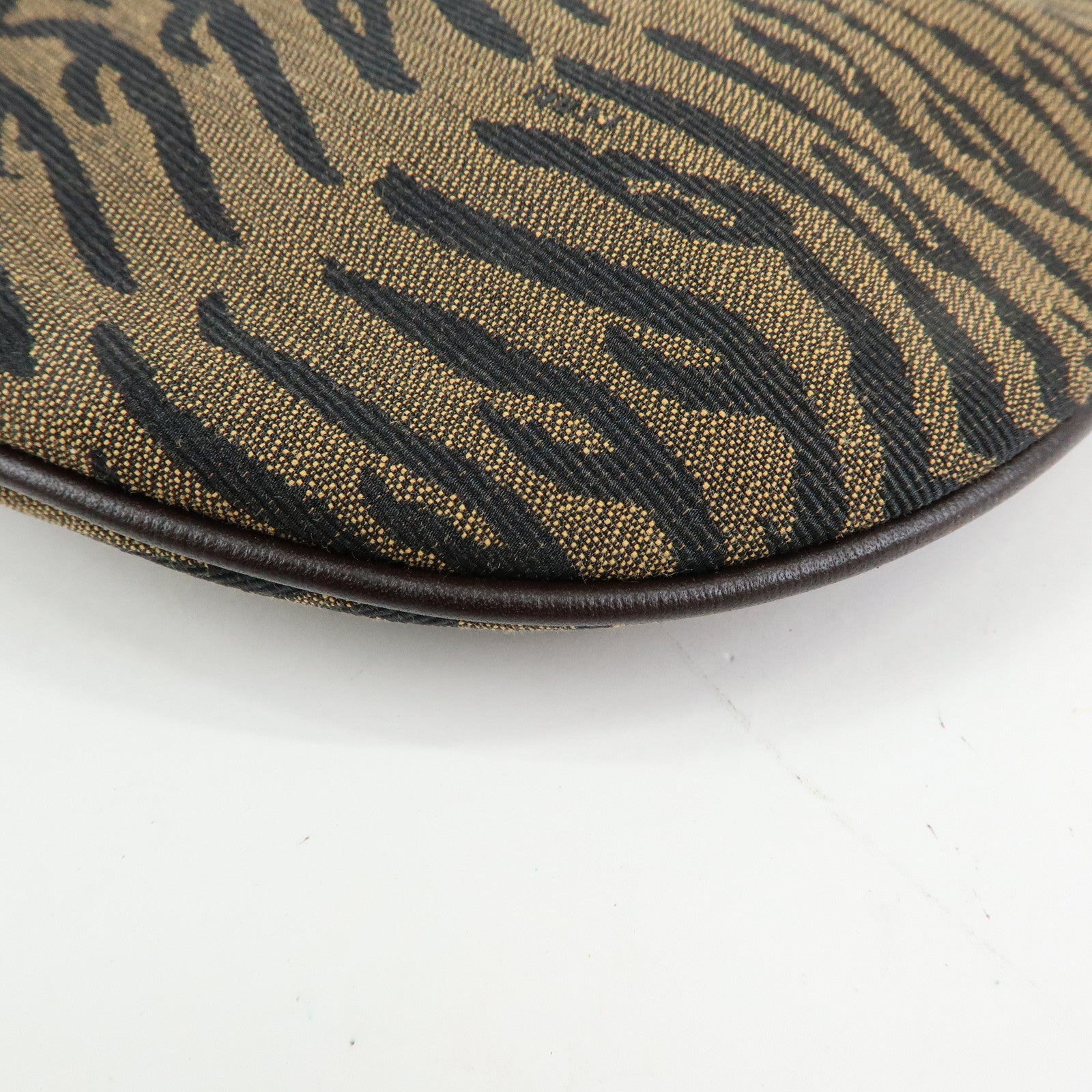 FENDI Canvas Leather Shoulder Bag Leopard Brown Black 8BR248