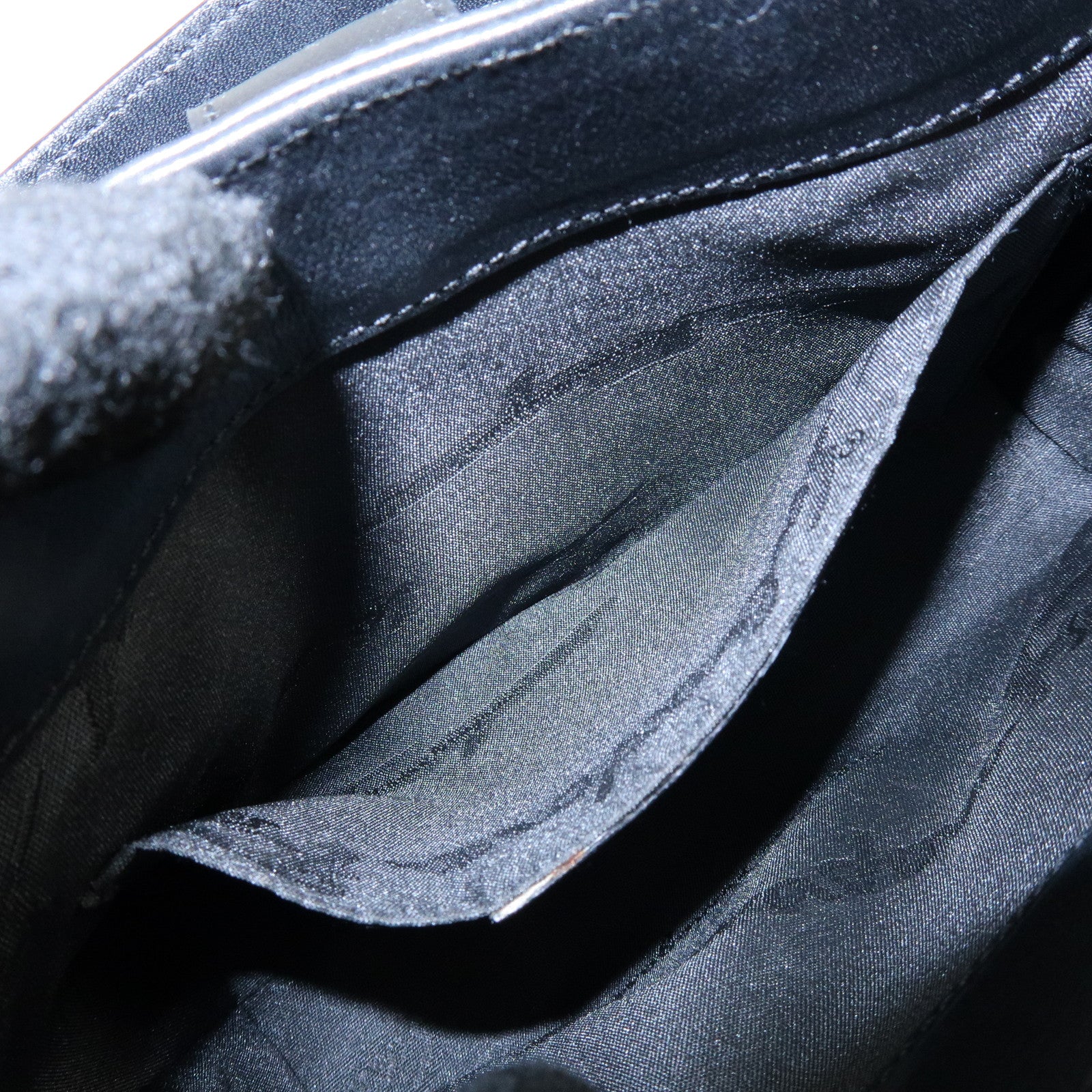 Ferragamo Gancini Leather Hobo Hand Bag Black