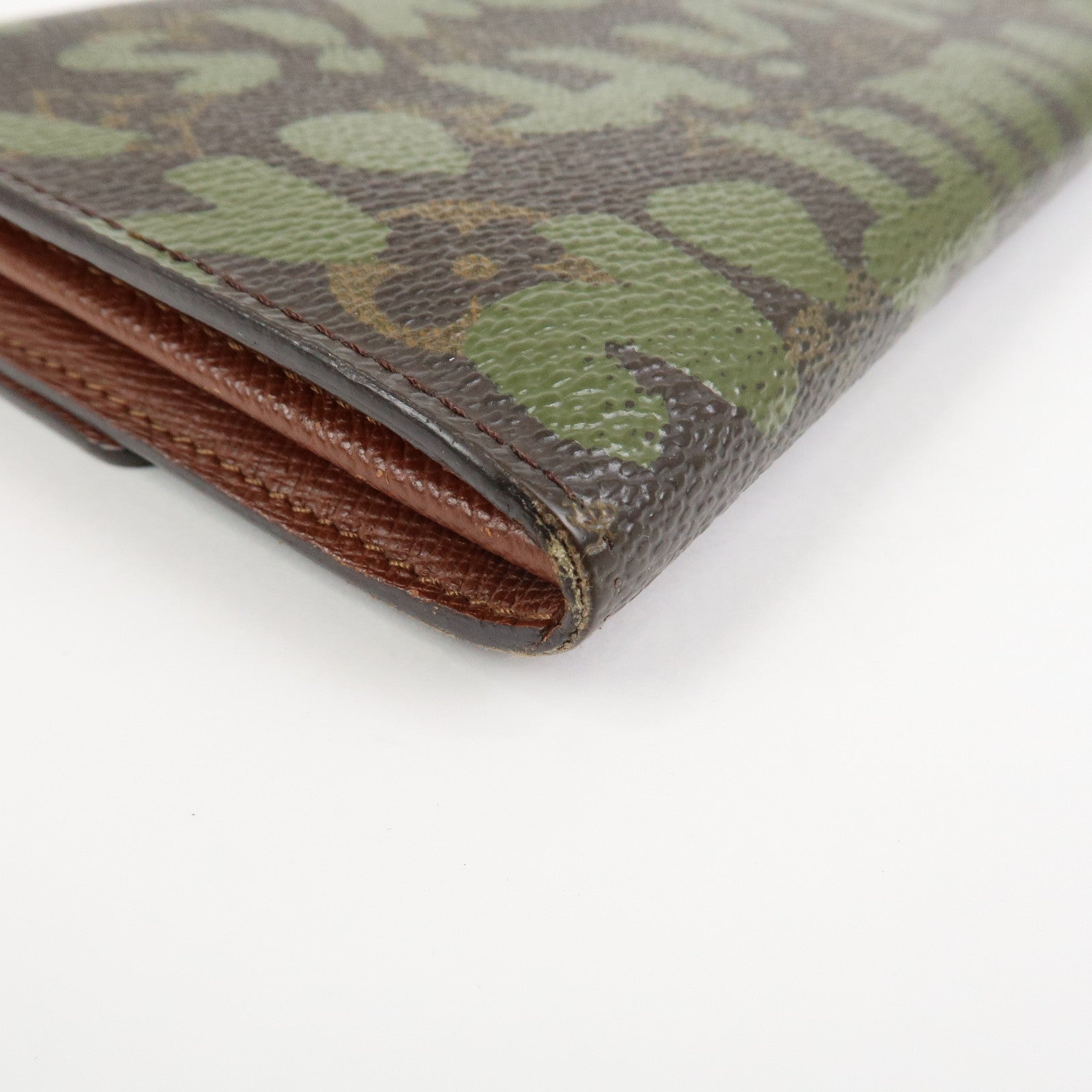 Louis Vuitton Monogram Graffiti Portefeuille Sarah Wallet M92188