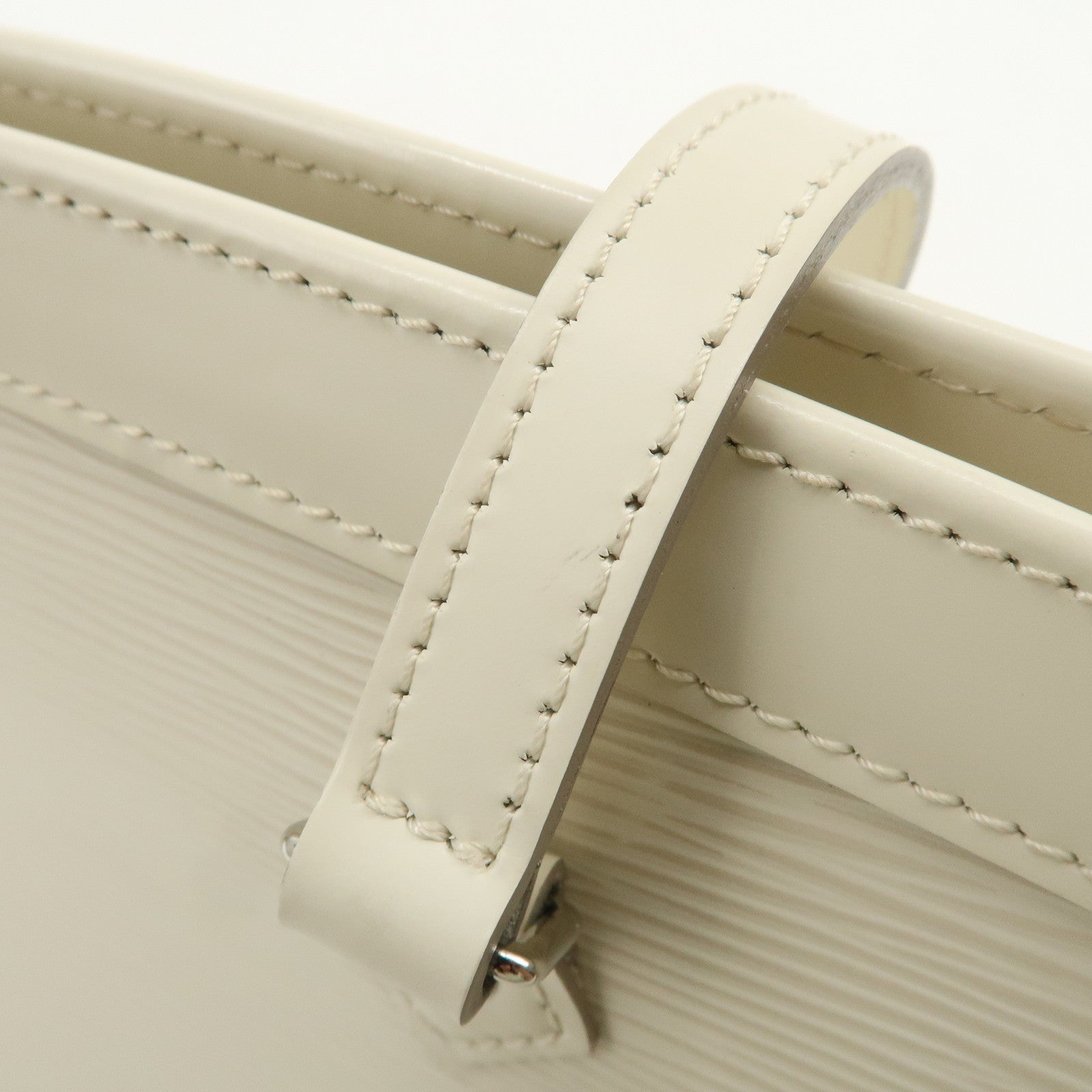 Louis Vuitton Epi Madeleine PM Hand Bag Ivoire White M5933J