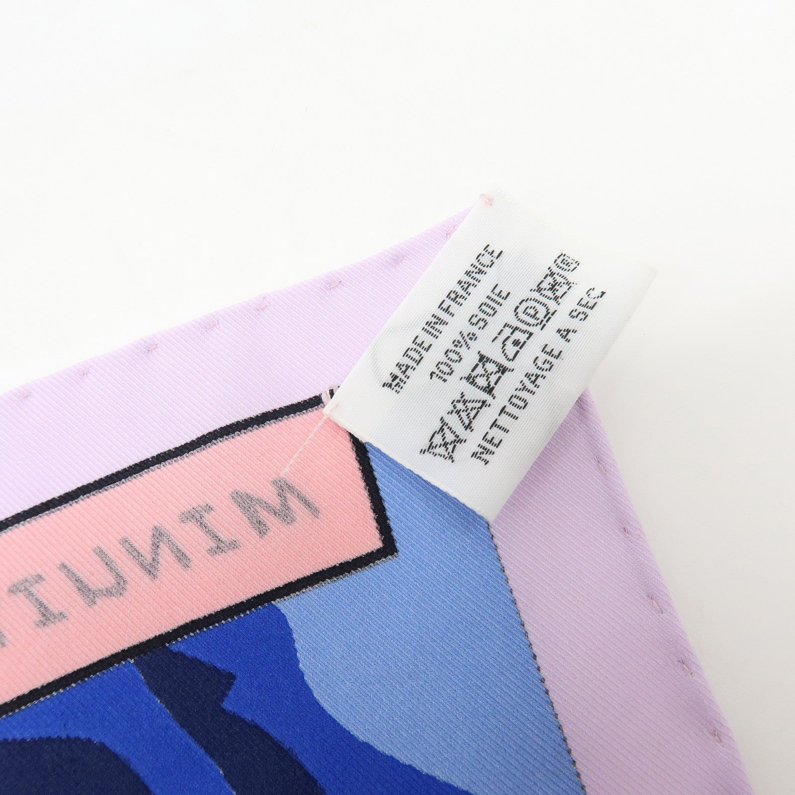 HERMES Carre 70 Silk 100% Scarf MINUIT AU FAUBOURG Blue Pink