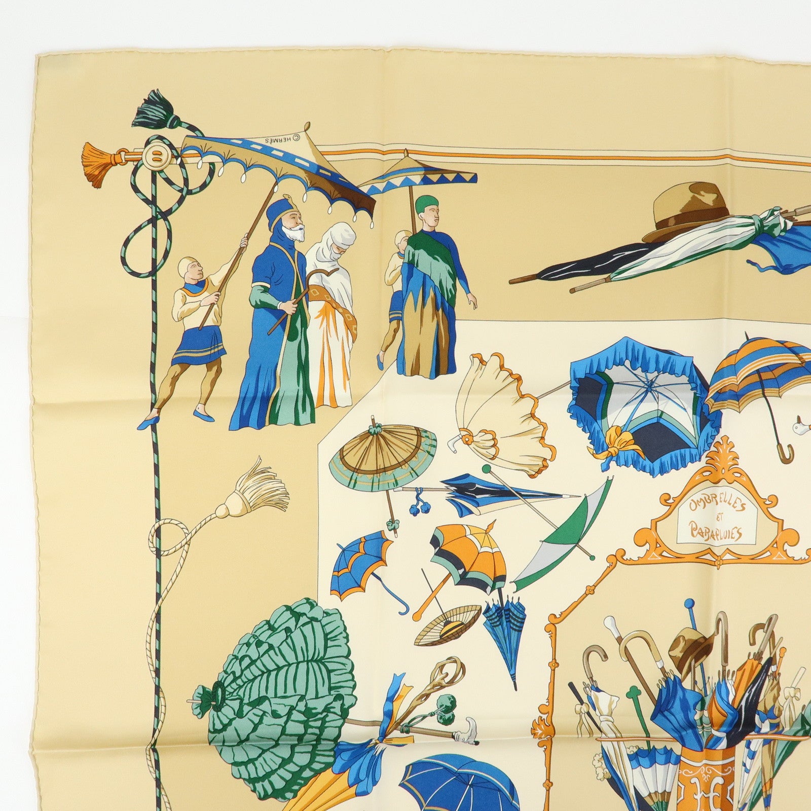 HERMES Carre 90 Silk 100% Scarf OMBRELLES ET PARAPLUIES Beige