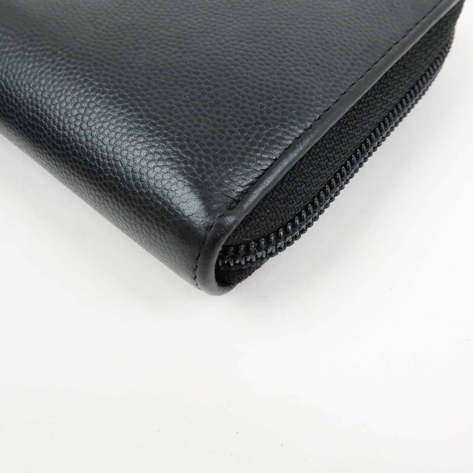 CHANEL COCO Mark Caviarskin Round Zippy Wallet Black Silver