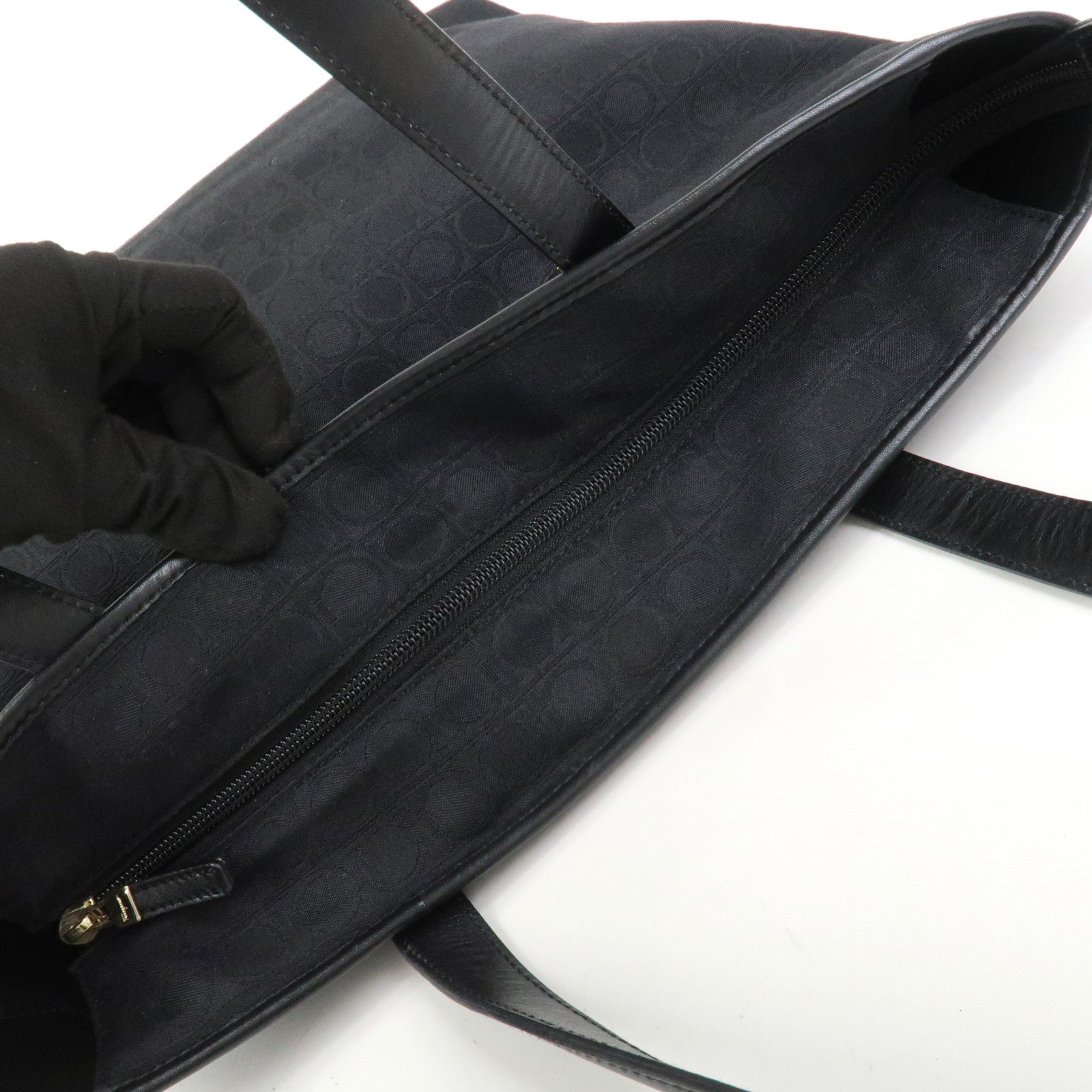 Ferragamo Gancini Canvas Leather Tote Bag Black AAU-21-2812