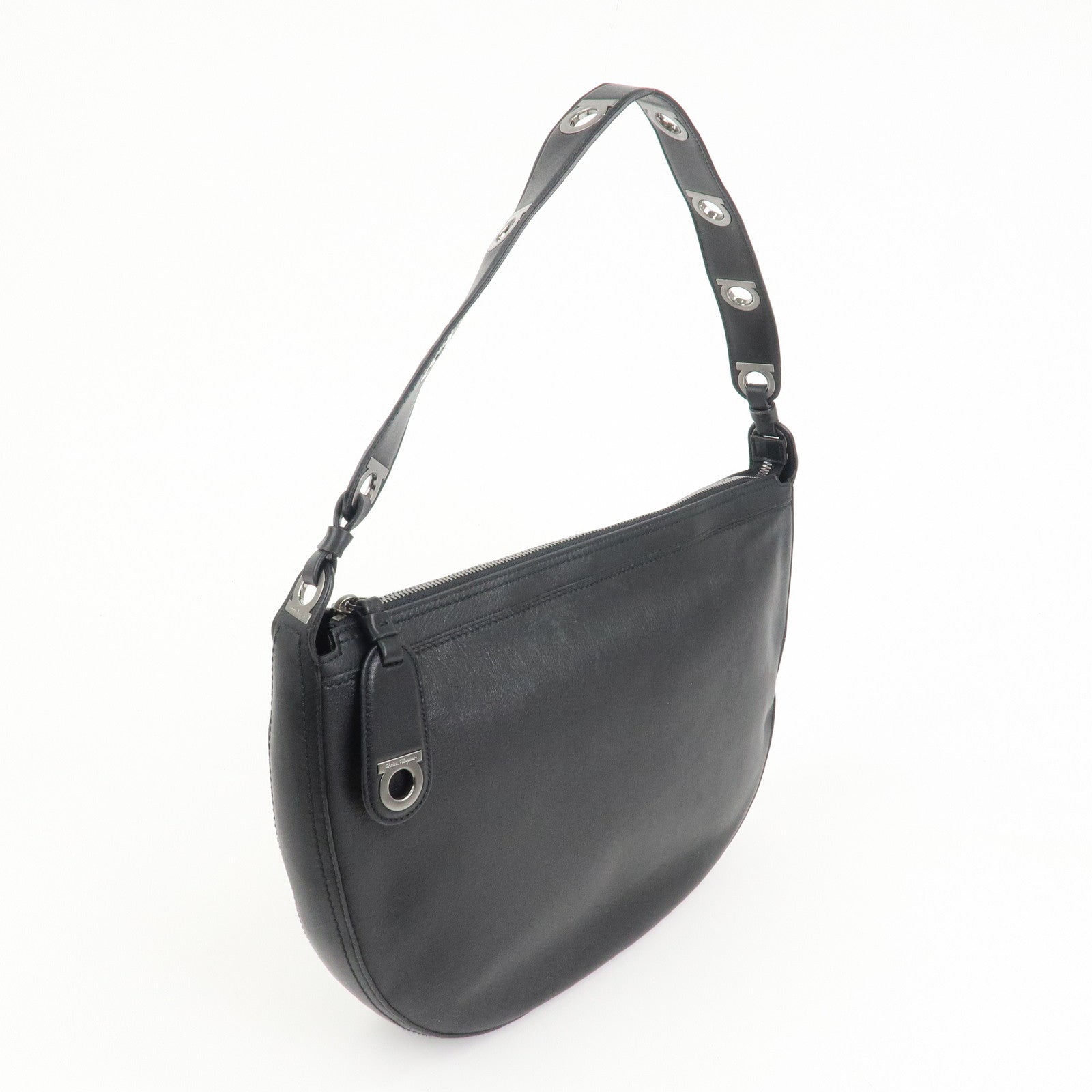 Ferragamo Gancini Leather Shoulder Bag Hand Bag Black