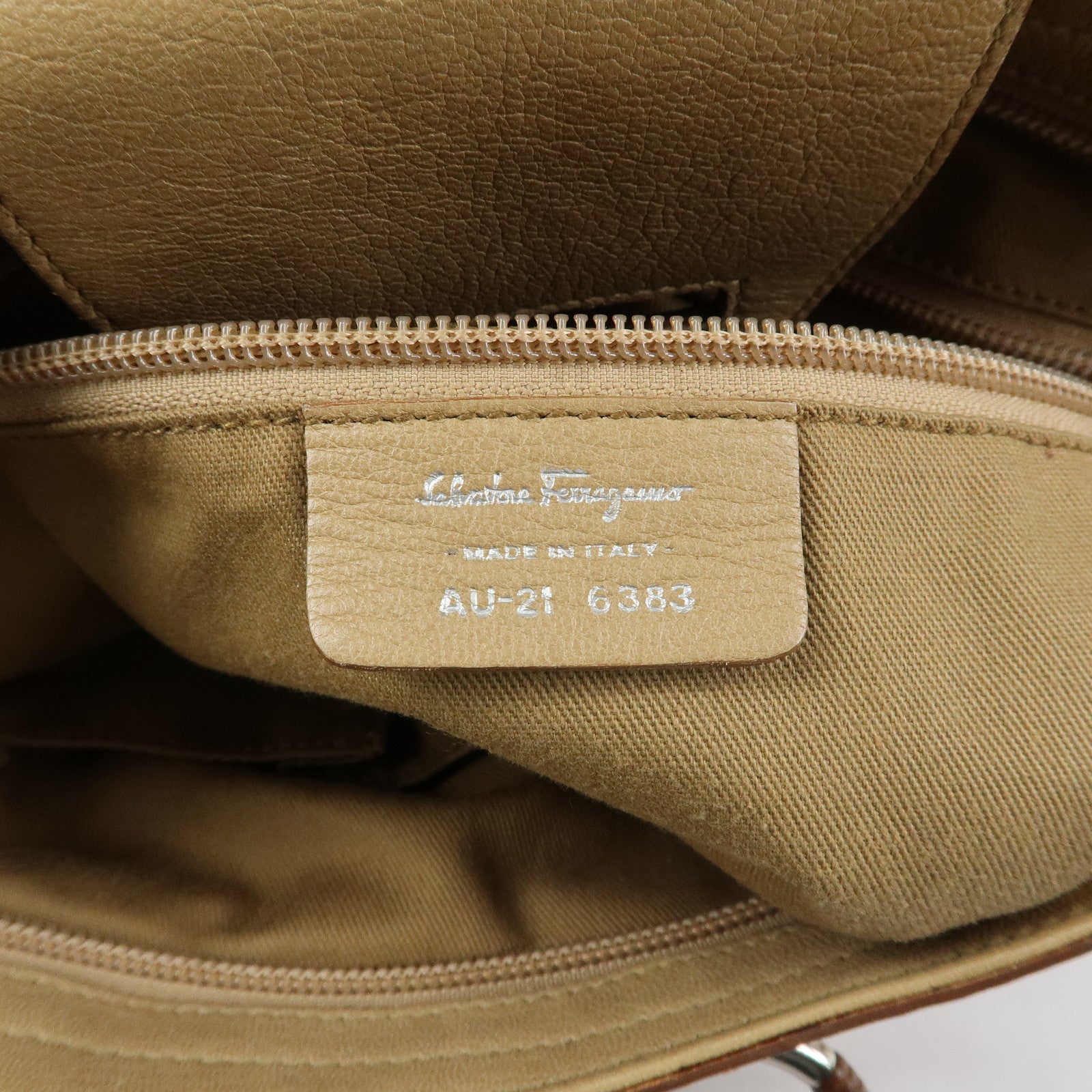 Ferragamo Gancini Leather Rattan Shoulder Bag Light Brown