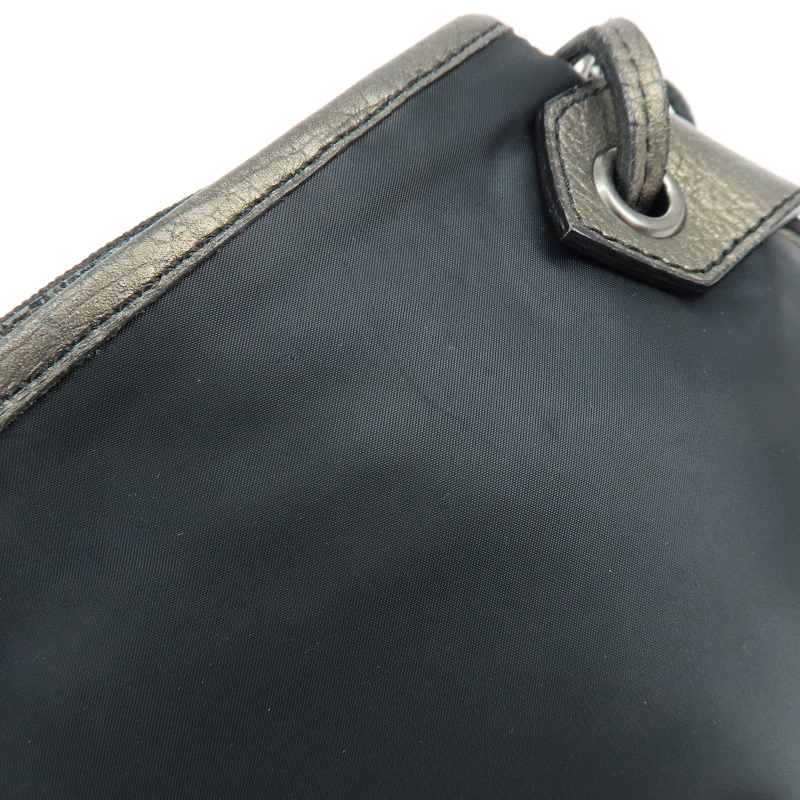 BURBERRY Logo Nylon Leather Shoulder Bag Hand Bag Black Bronze