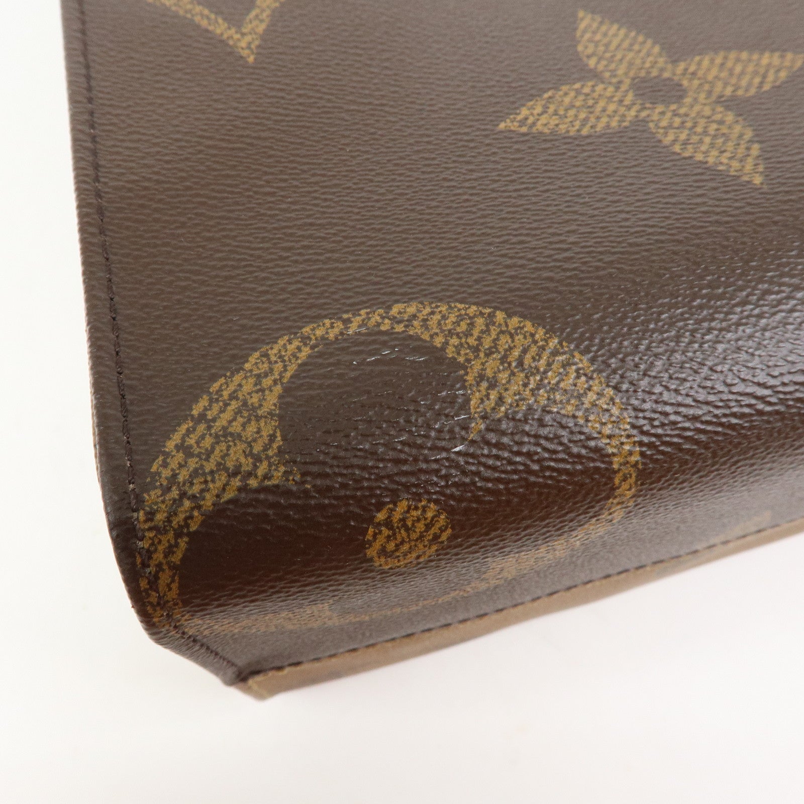 LOUIS VUITTON Monogram Giant Reverse On the Go MM Tote Bag M45321