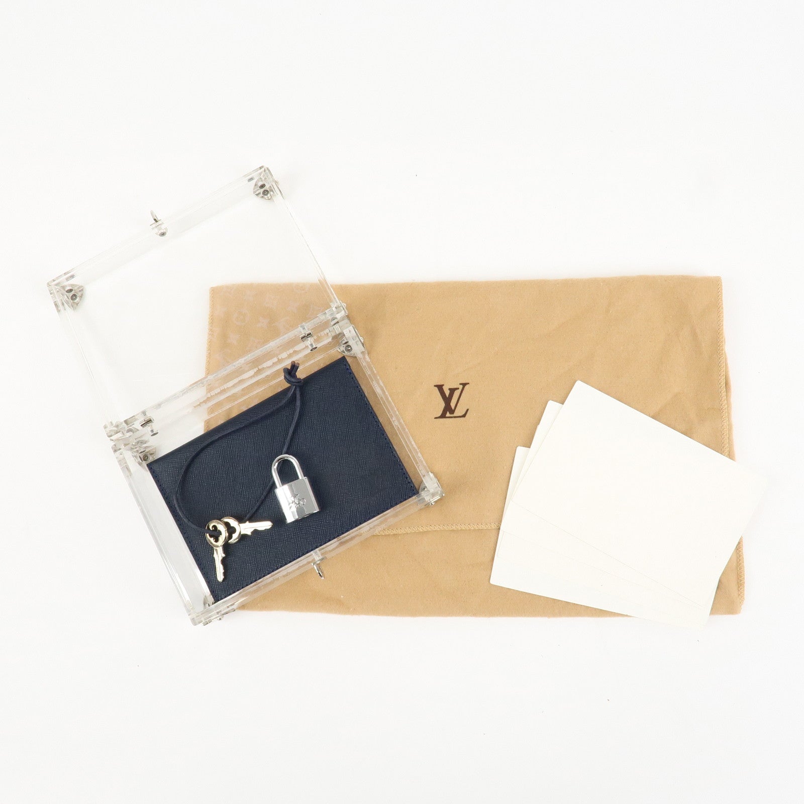 Louis Vuitton Monogram Plastic Love Message Mini Trunk 2000 M99079 Used