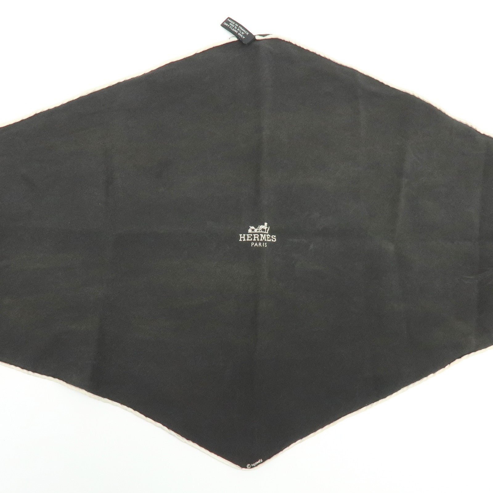 HERMES Losange Silk 100% Scarf Ex‑Libris Diamond Shape Black