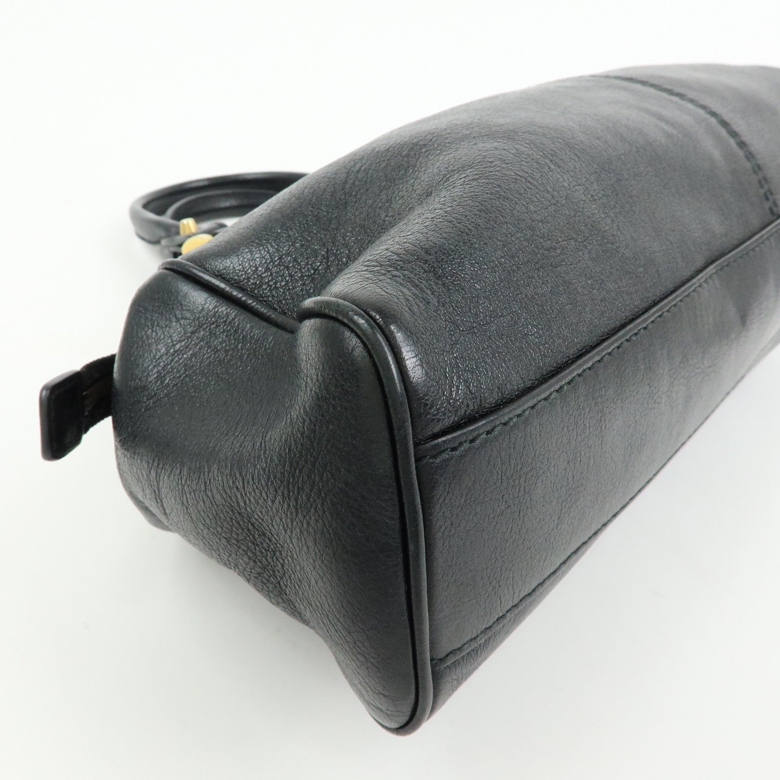 GUCCI GG Marmont Tiger Head Leather 2Way Bag Hand Bag Black 516459